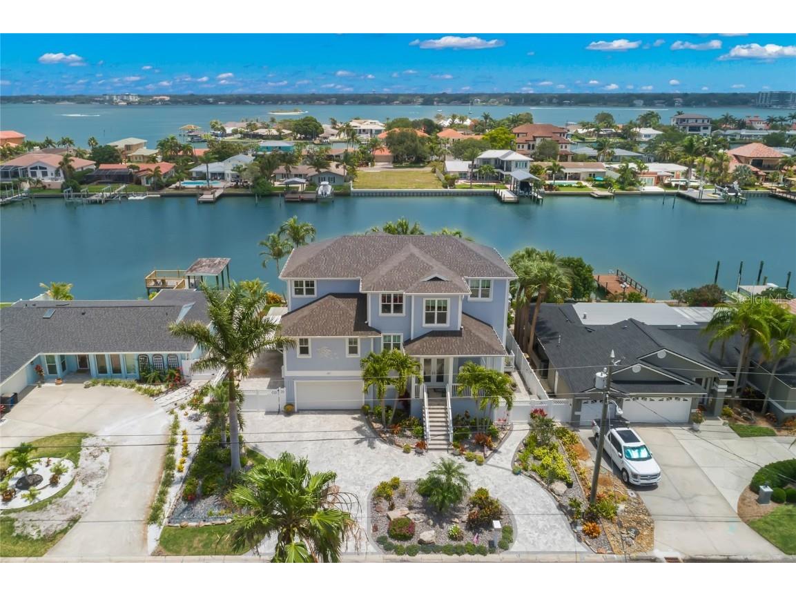 307 Leeward Island Clearwater Beach FL 33767 U8200447 image1