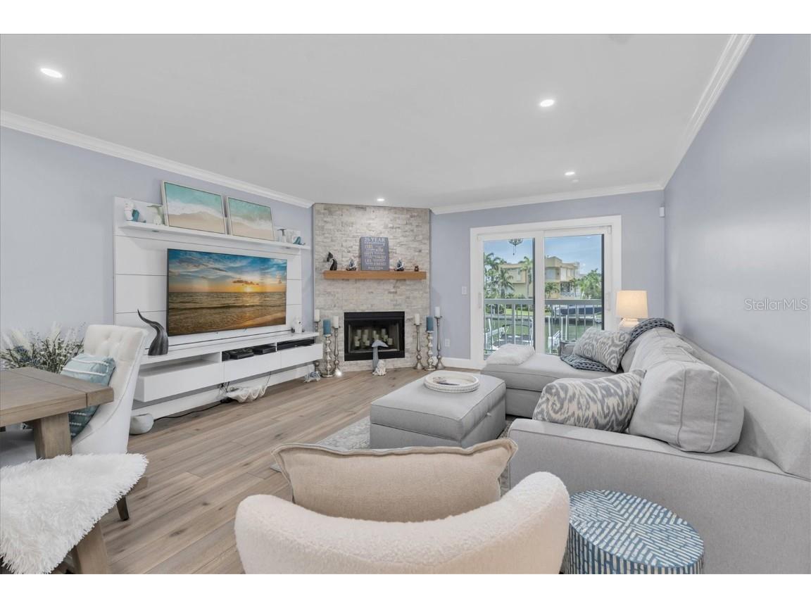 307 Madeira Circle Tierra Verde FL 33715 - BOCA CIEGA BAY TB8416100 image4