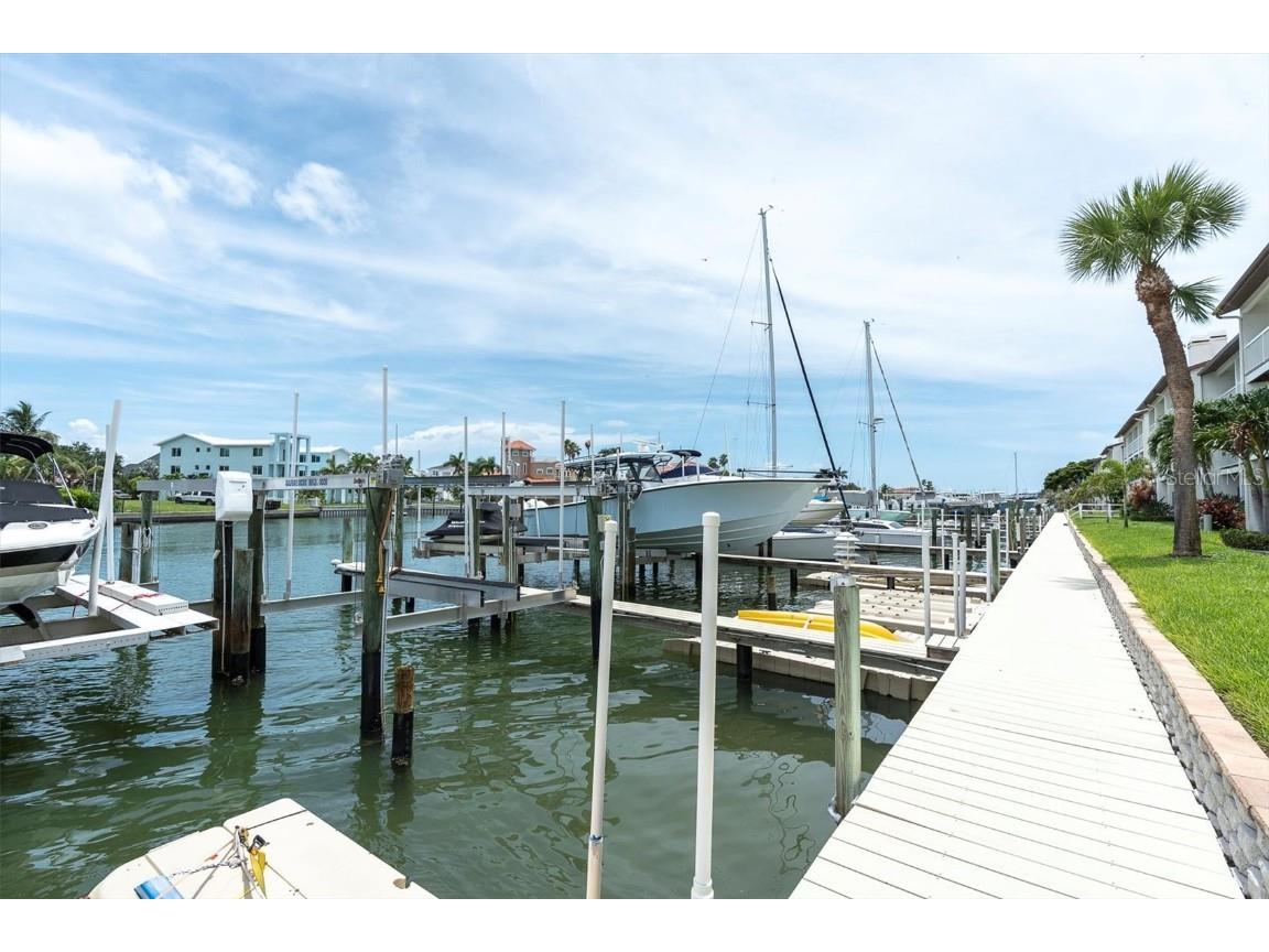 307 Madeira Circle Tierra Verde FL 33715 - BOCA CIEGA BAY TB8416100 image49