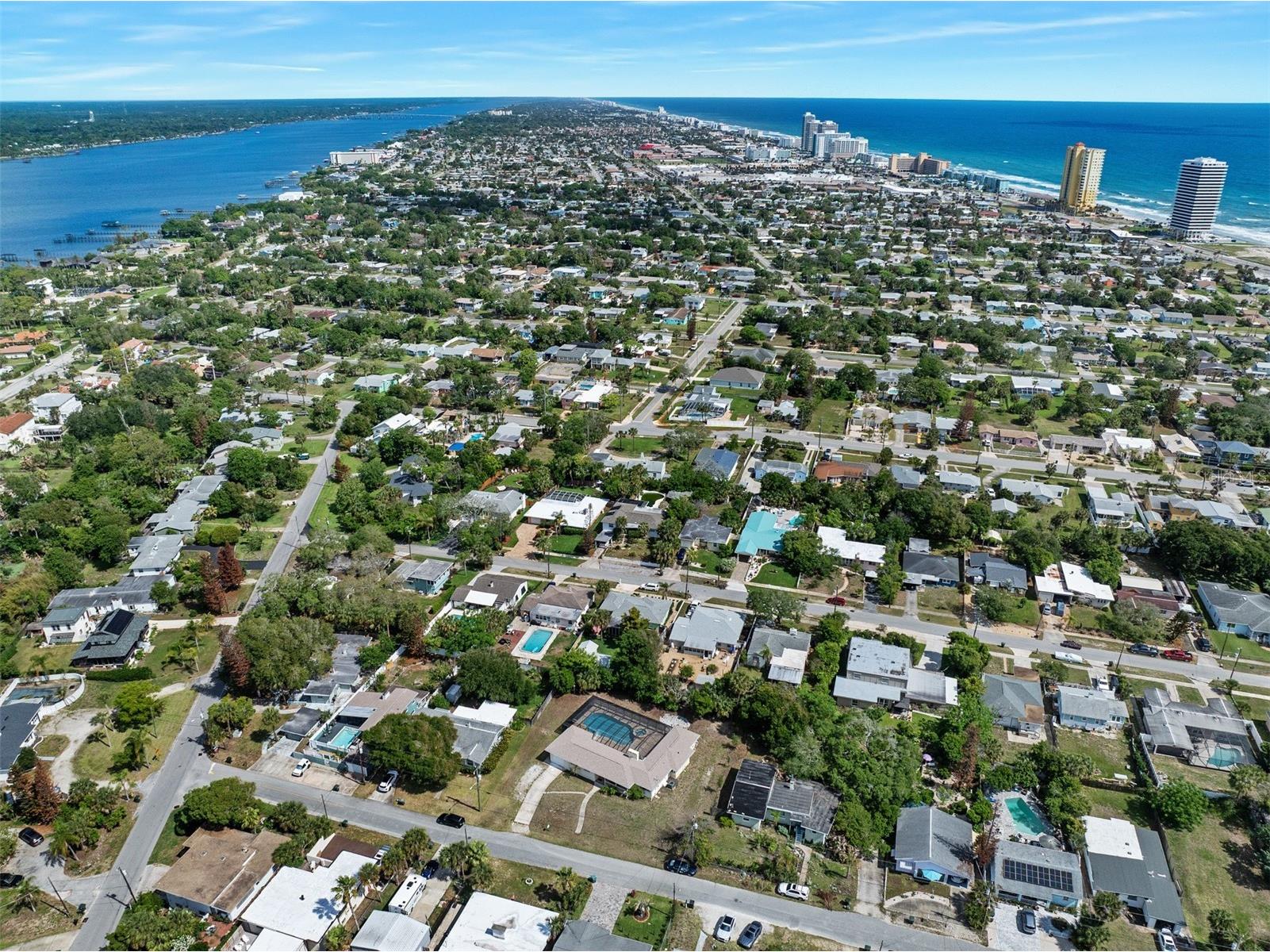 307 Manhattan Avenue Daytona Beach FL 32118 V4948925 image12