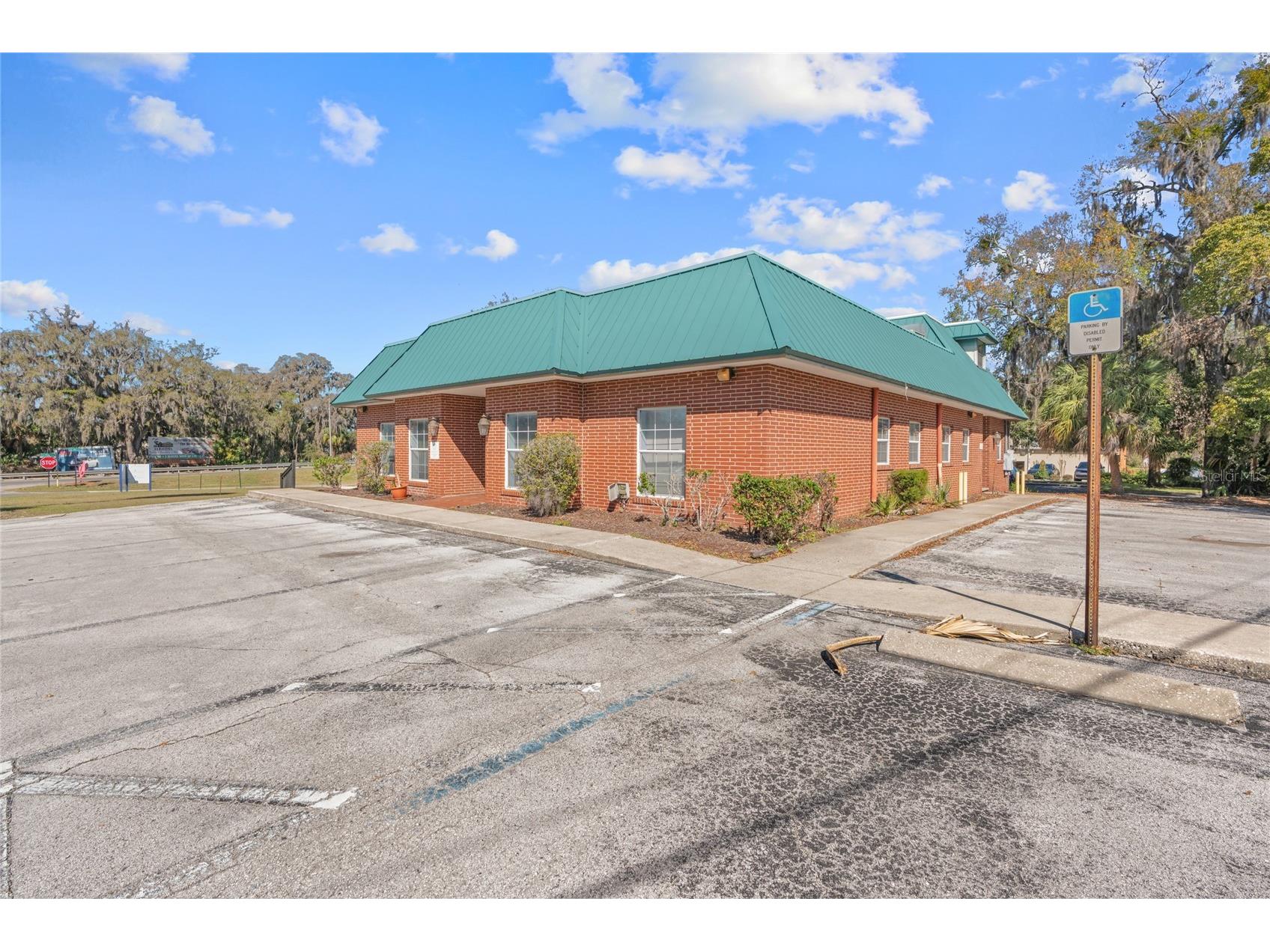 307 NW 3rd Street Ocala FL 34475 OM719077 image3