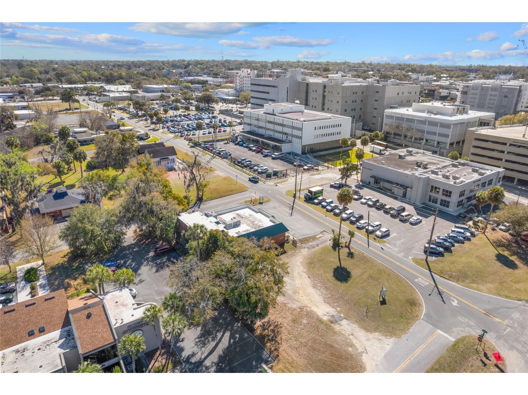 307 NW 3rd Street Ocala FL 34475 OM719077 image9