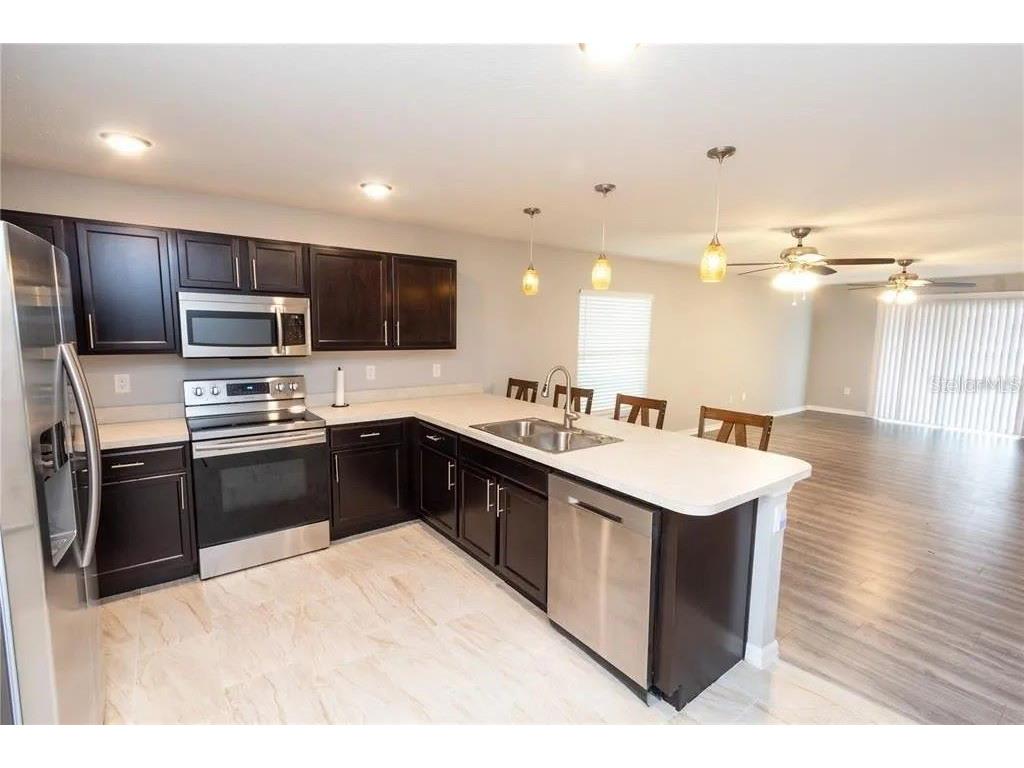 307 NW 8th Street Mulberry FL 33860 A4697853 image4
