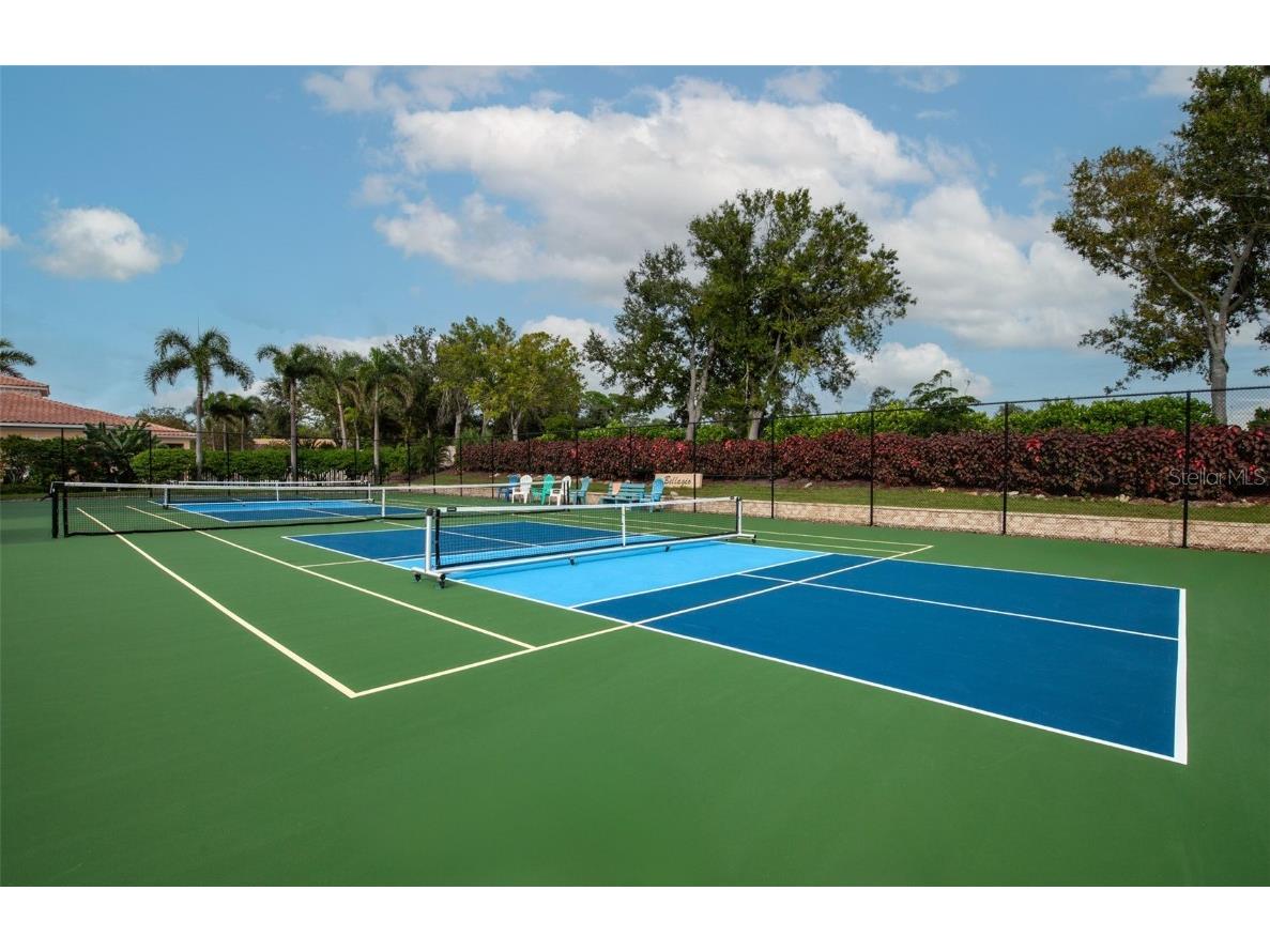 307 Rio Terra Venice FL 34285 TB8439749 image21