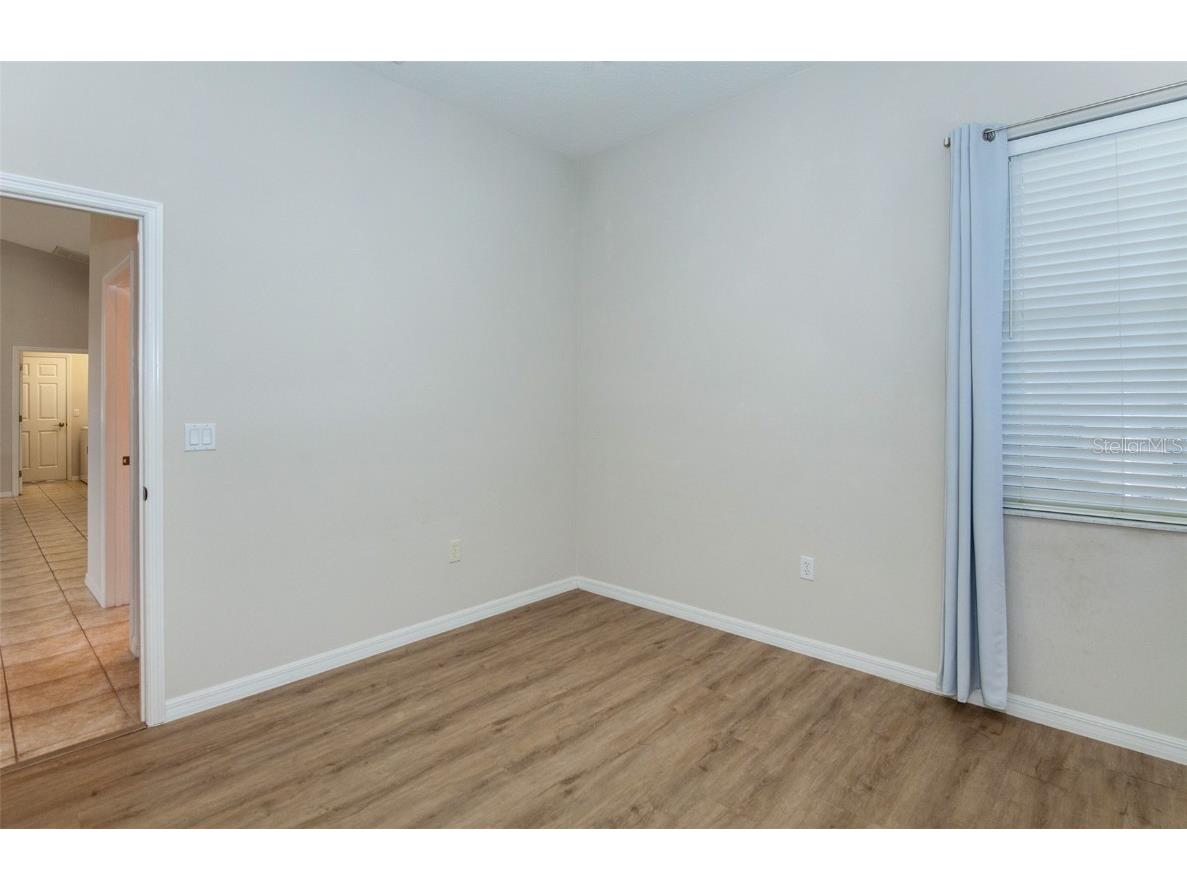 307 Rio Terra Venice FL 34285 TB8439749 image8