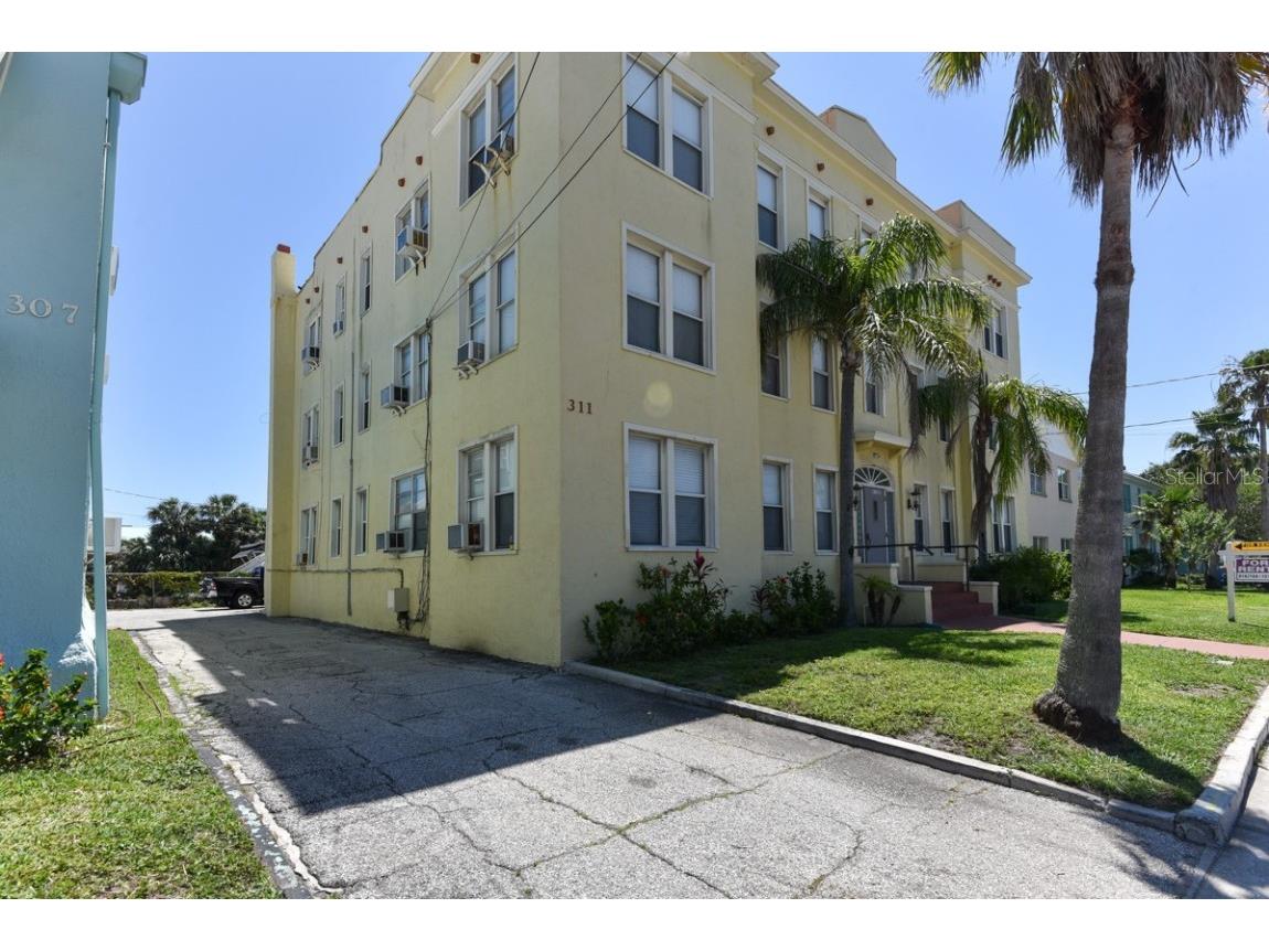 307 S Grandview Avenue Daytona Beach FL 32118 J966211 image1