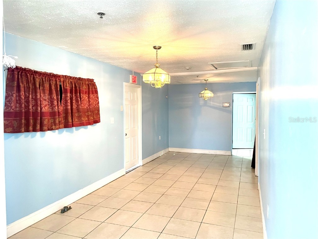 307 S Hiawassee Road Orlando FL 32835 O6293919 image5