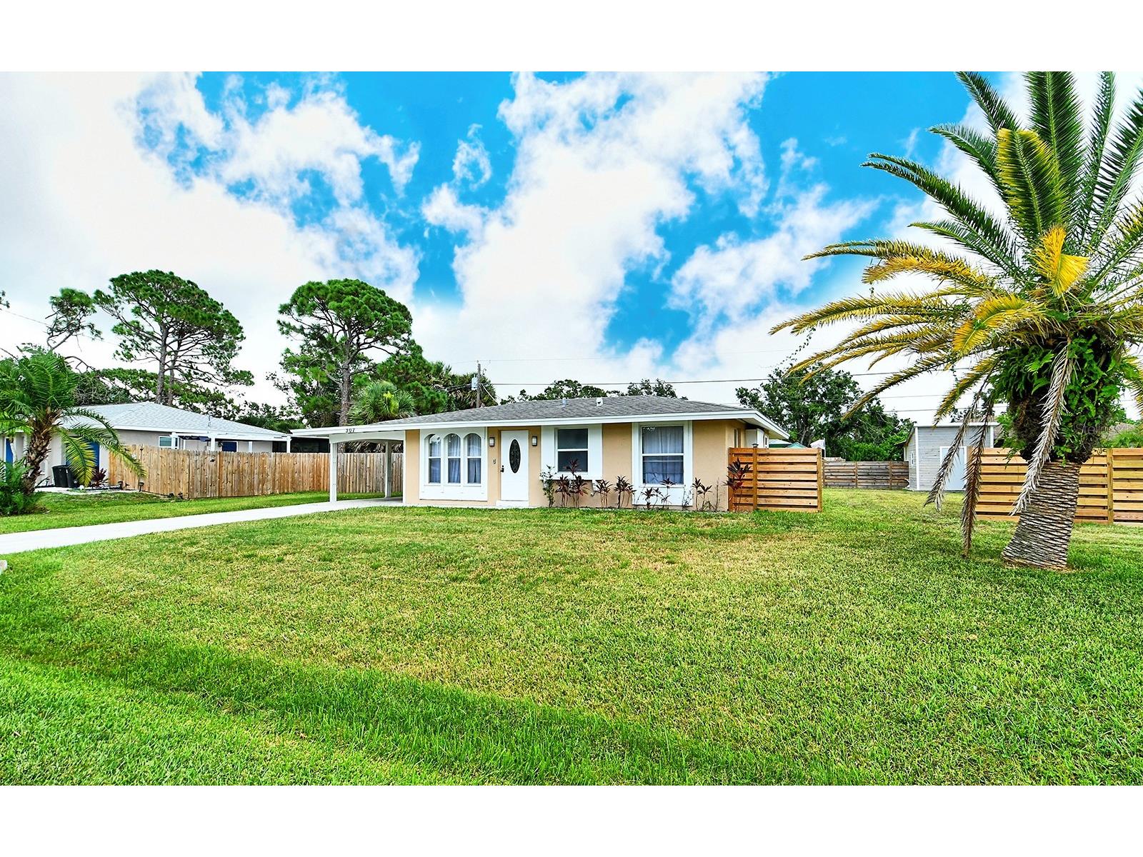 307 Southland Road Venice FL 34293 A4697055 image1