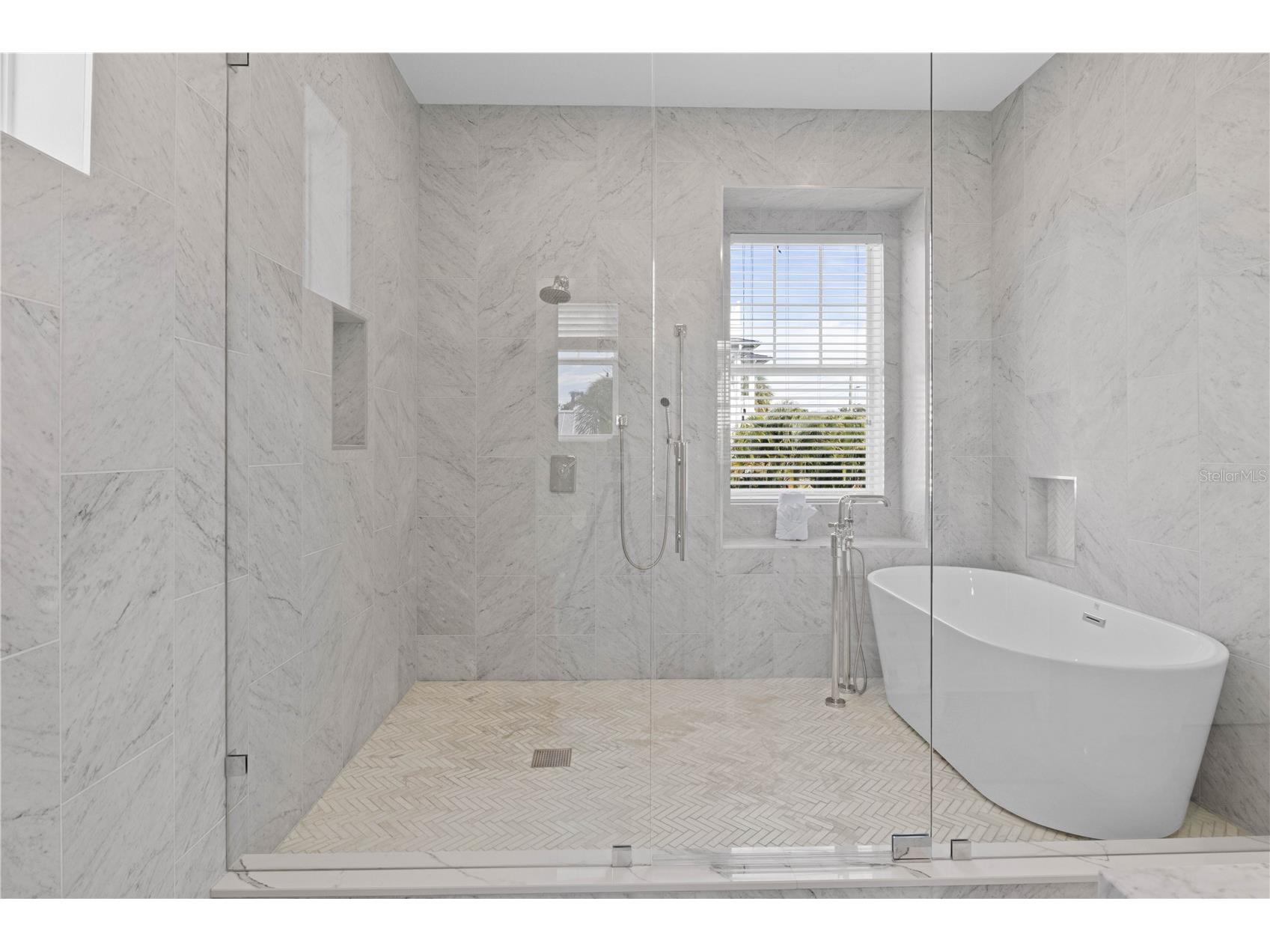 307 Spring Avenue Anna Maria FL 34216 A4679433 image31