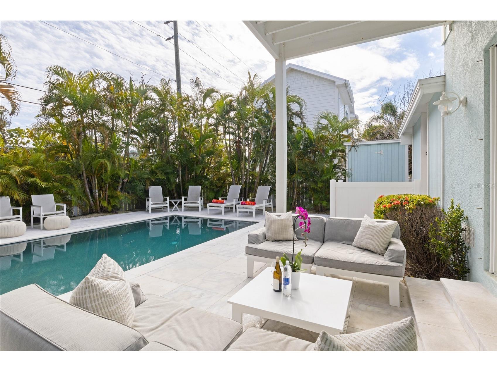 307 Spring Avenue Anna Maria FL 34216 A4679433 image40