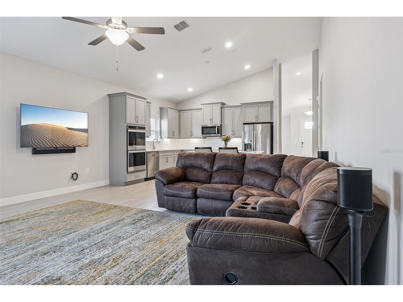 307 Terracotta Terrace Howey In The Hills FL 34737 O6390970 image13