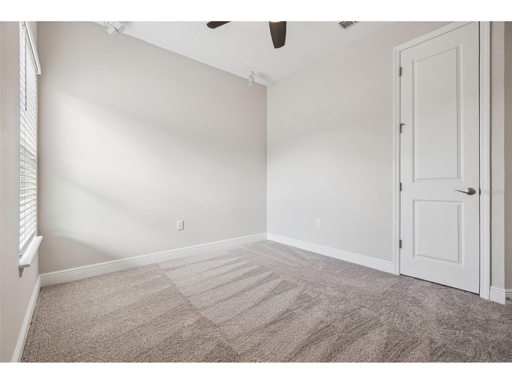 307 Terracotta Terrace Howey In The Hills FL 34737 O6390970 image26