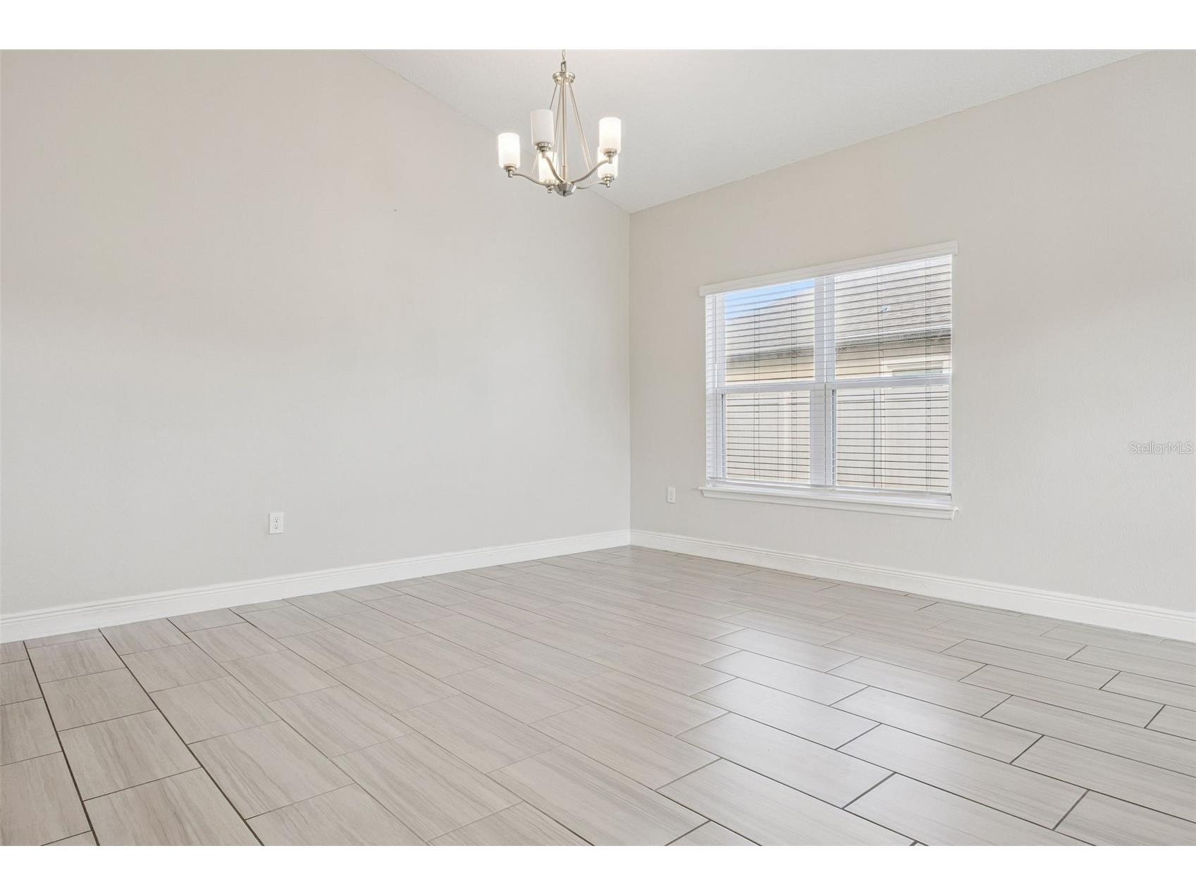 307 Terracotta Terrace Howey In The Hills FL 34737 O6390970 image6