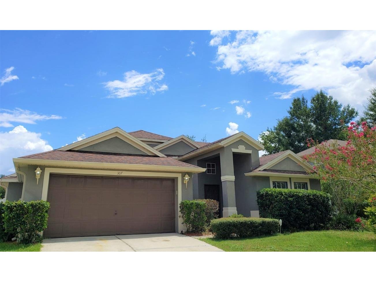 307 Walk View Court Apopka FL 32703 O6113737 image1