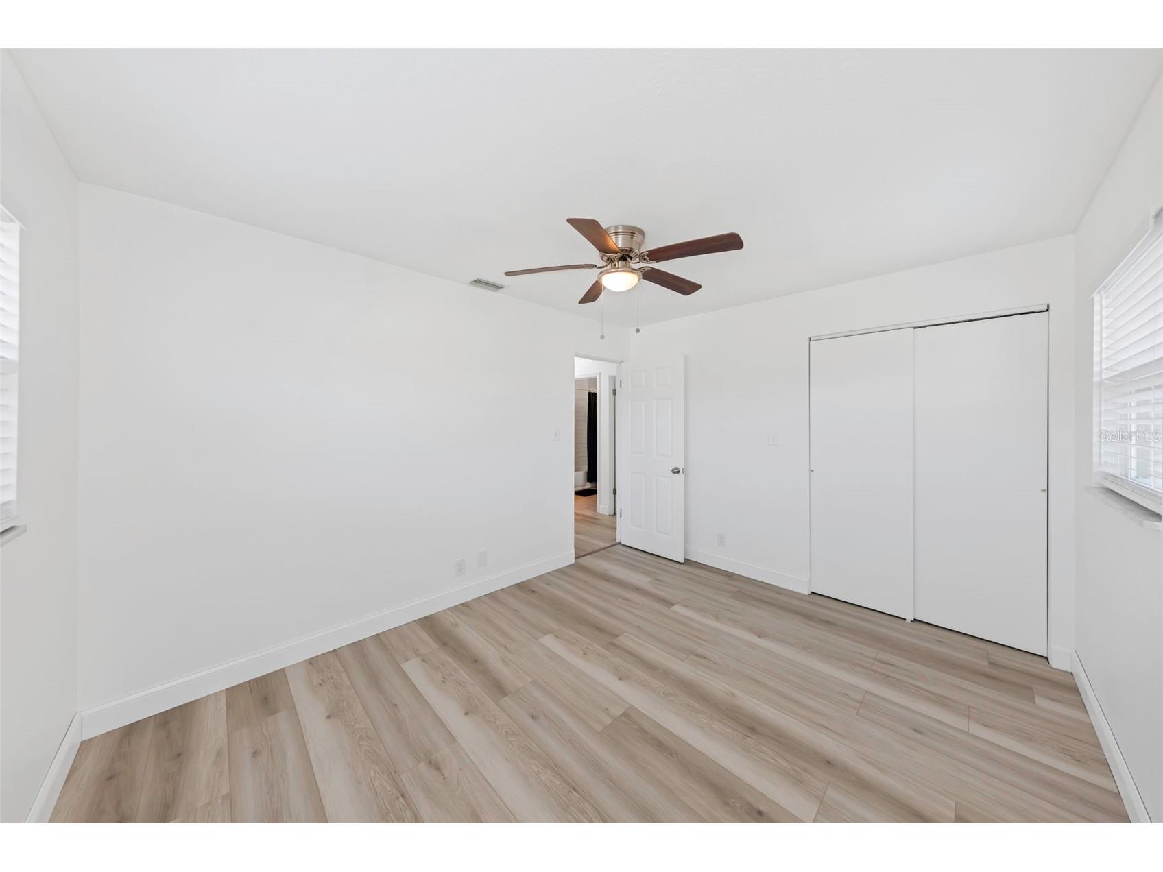 3070 Dryer Avenue Largo FL 33770 TB8489441 image21
