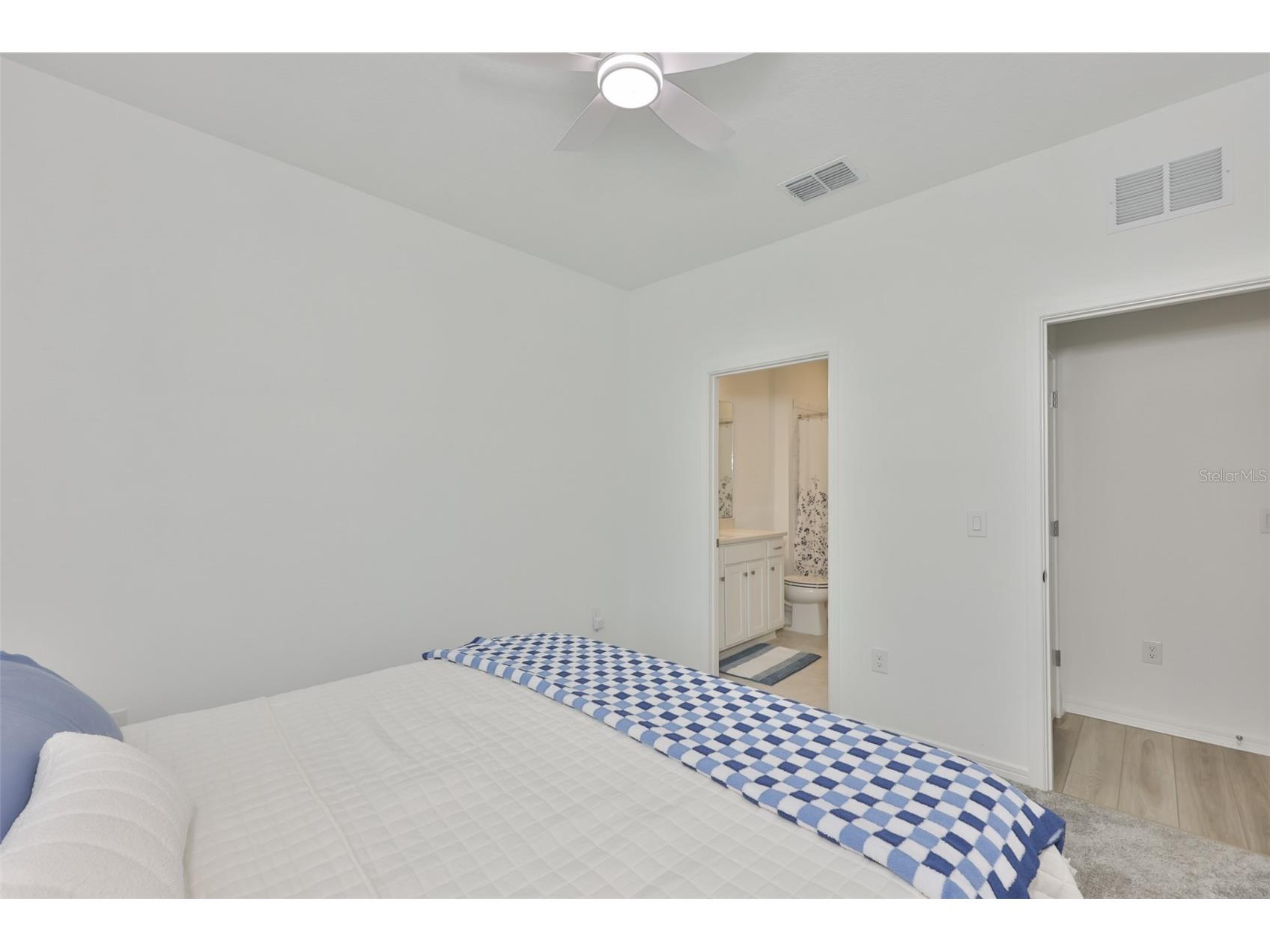3070 Forest Meadow Avenue Valrico FL 33594 TB8500308 image18