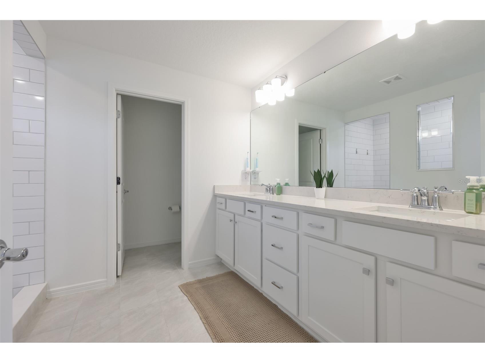 3070 Forest Meadow Avenue Valrico FL 33594 TB8500308 image39