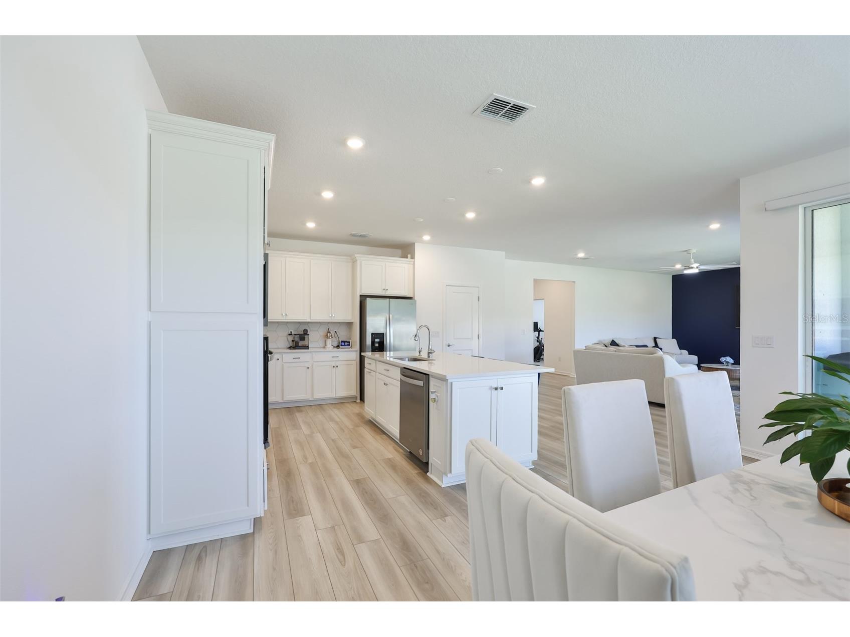 3070 Forest Meadow Avenue Valrico FL 33594 TB8500308 image6