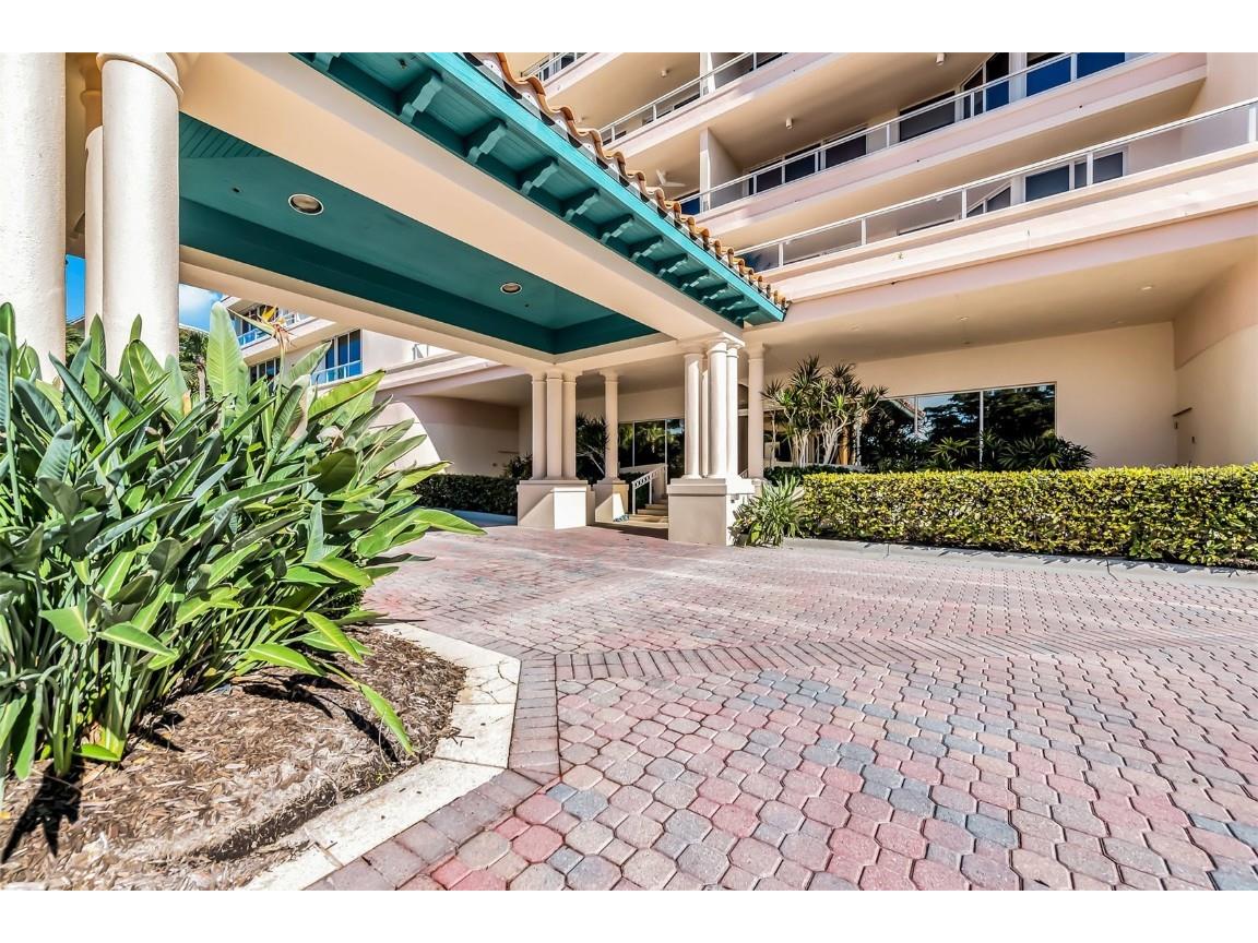 3070 Grand Bay Boulevard #612 Longboat Key FL 34228 - SARASOTA BAY A4671489 image3