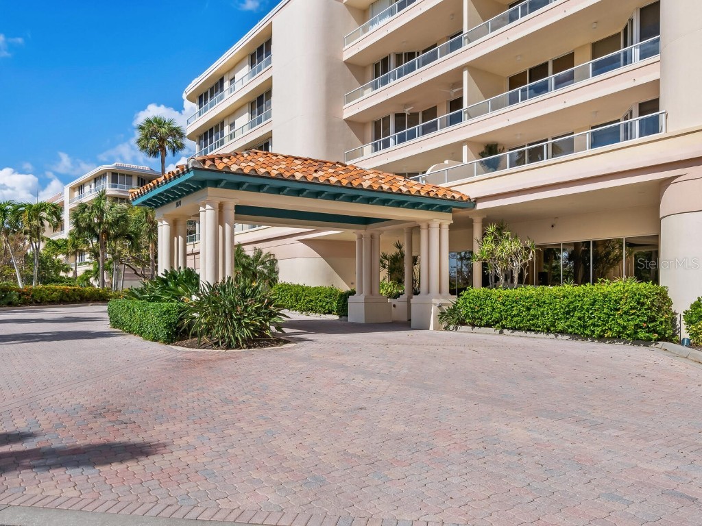 3070 Grand Bay Boulevard #632 Longboat Key FL 34228 - SARASOTA BAY/GULF OF MEXICO A4627468 image3