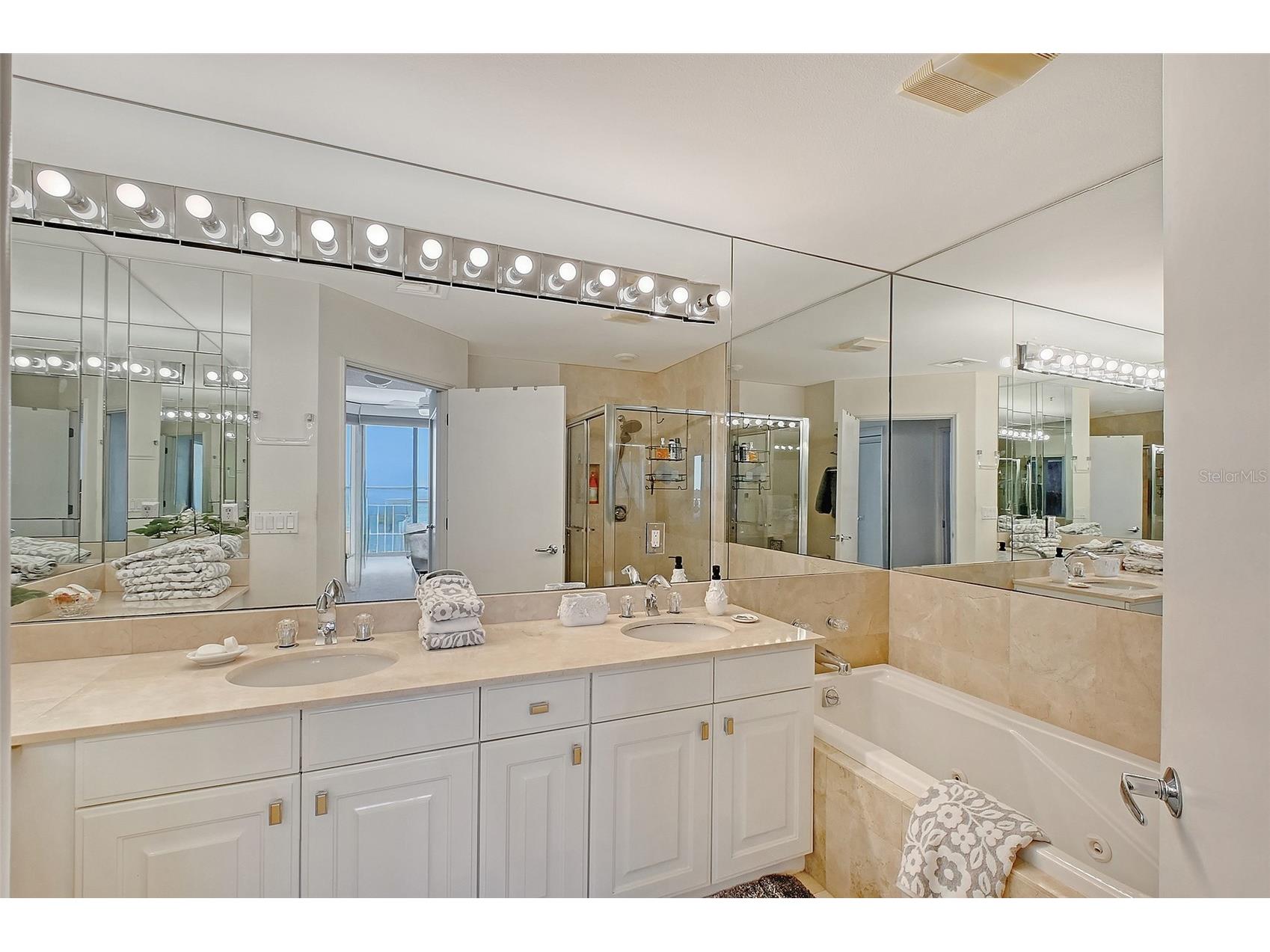 3070 Grand Bay Boulevard #644 Longboat Key FL 34228 - SARASOTA BAY A4690677 image22