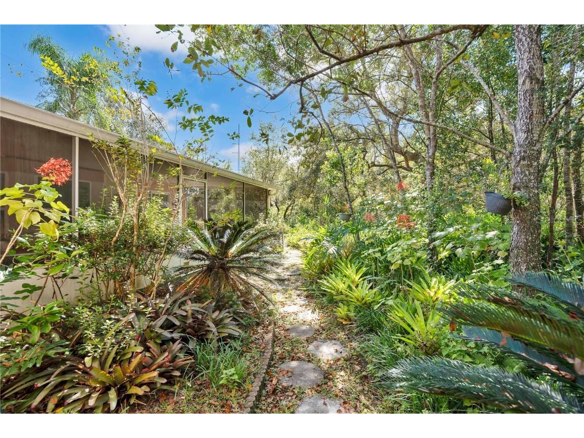 3070 Sixma Deltona FL 32738 V4945517 image28