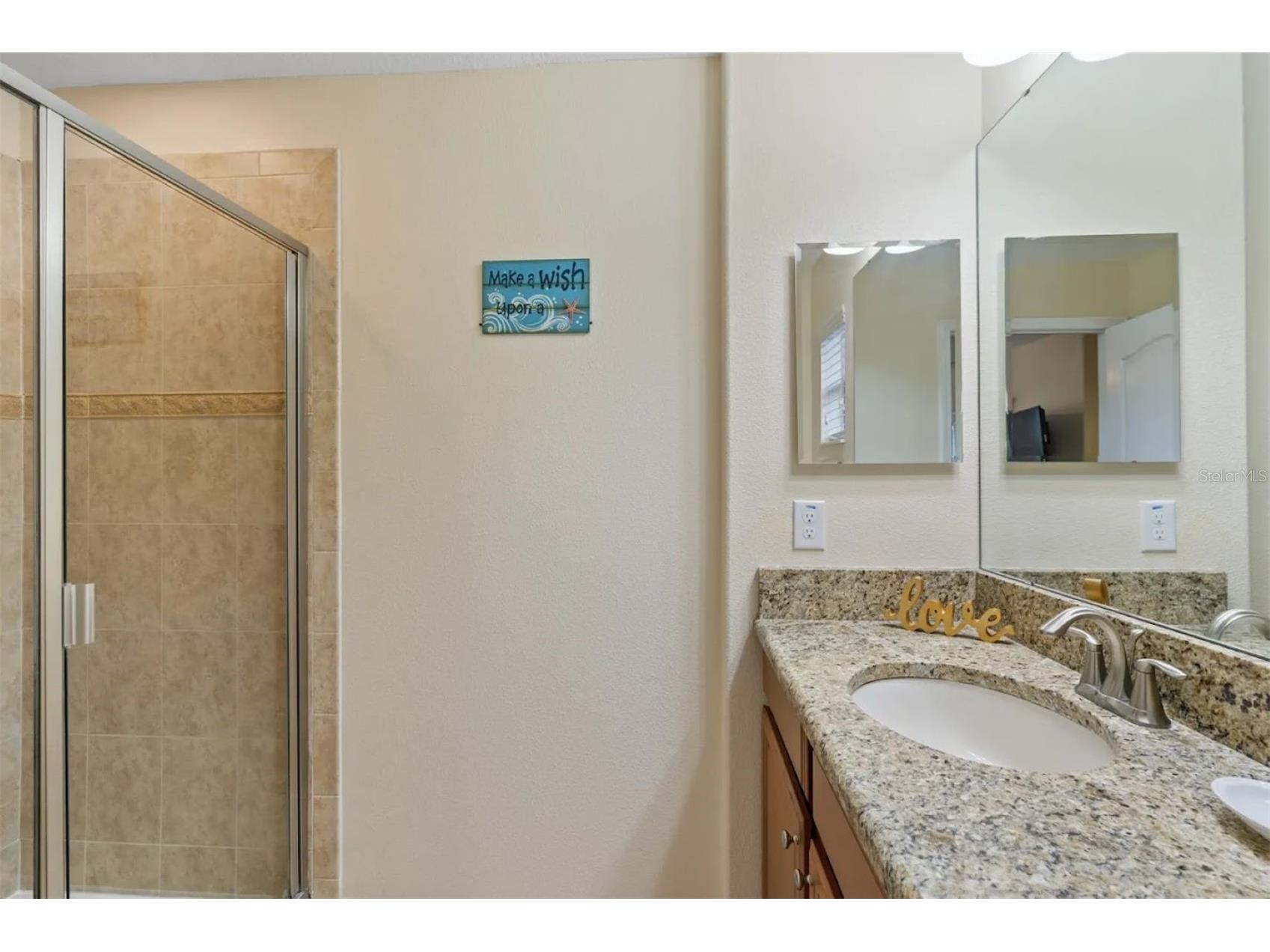 3071 Beach Palm Avenue Kissimmee FL 34747 O6409330 image24