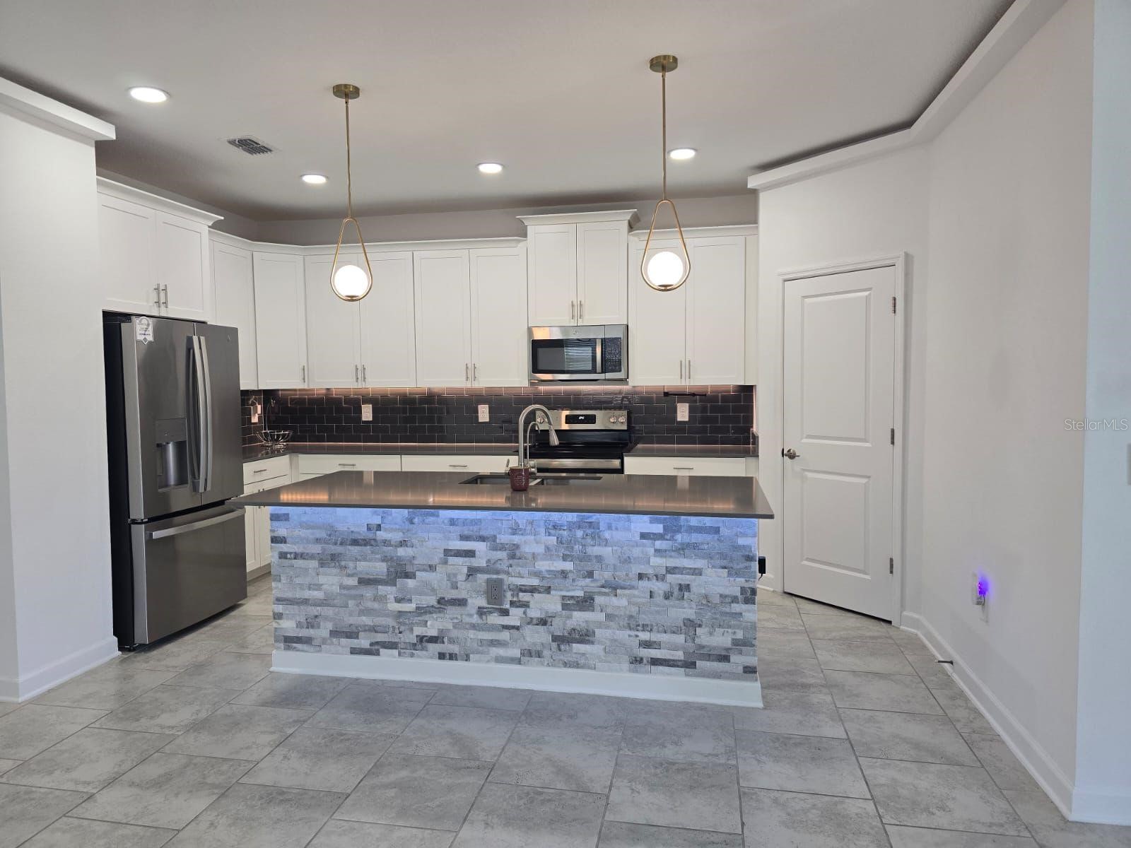 3071 Camden Way Davenport FL 33837 TB8471374 image5