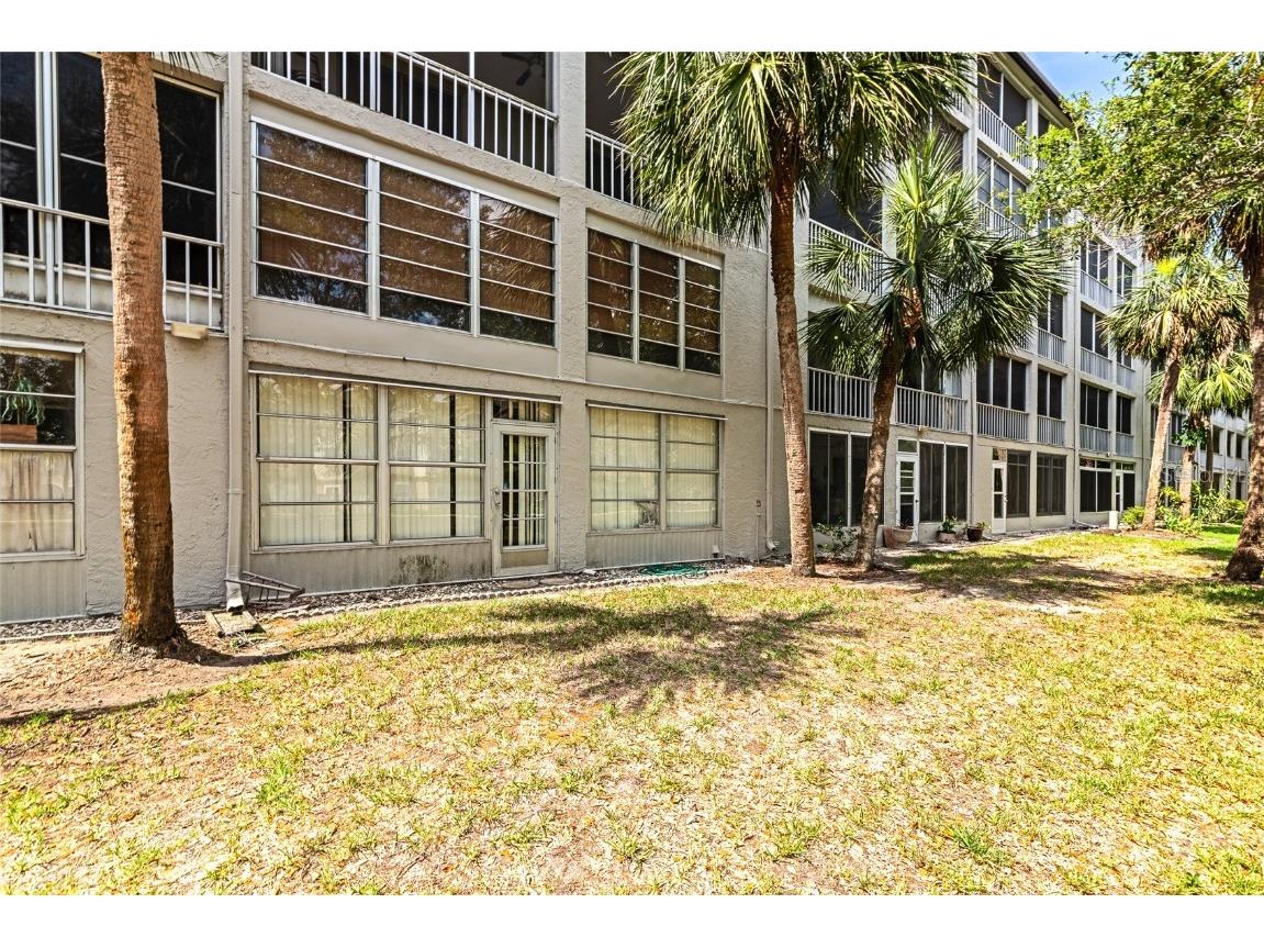 3072 Lake Bayshore Drive #O- 119 Bradenton FL 34205 A4654890 image30