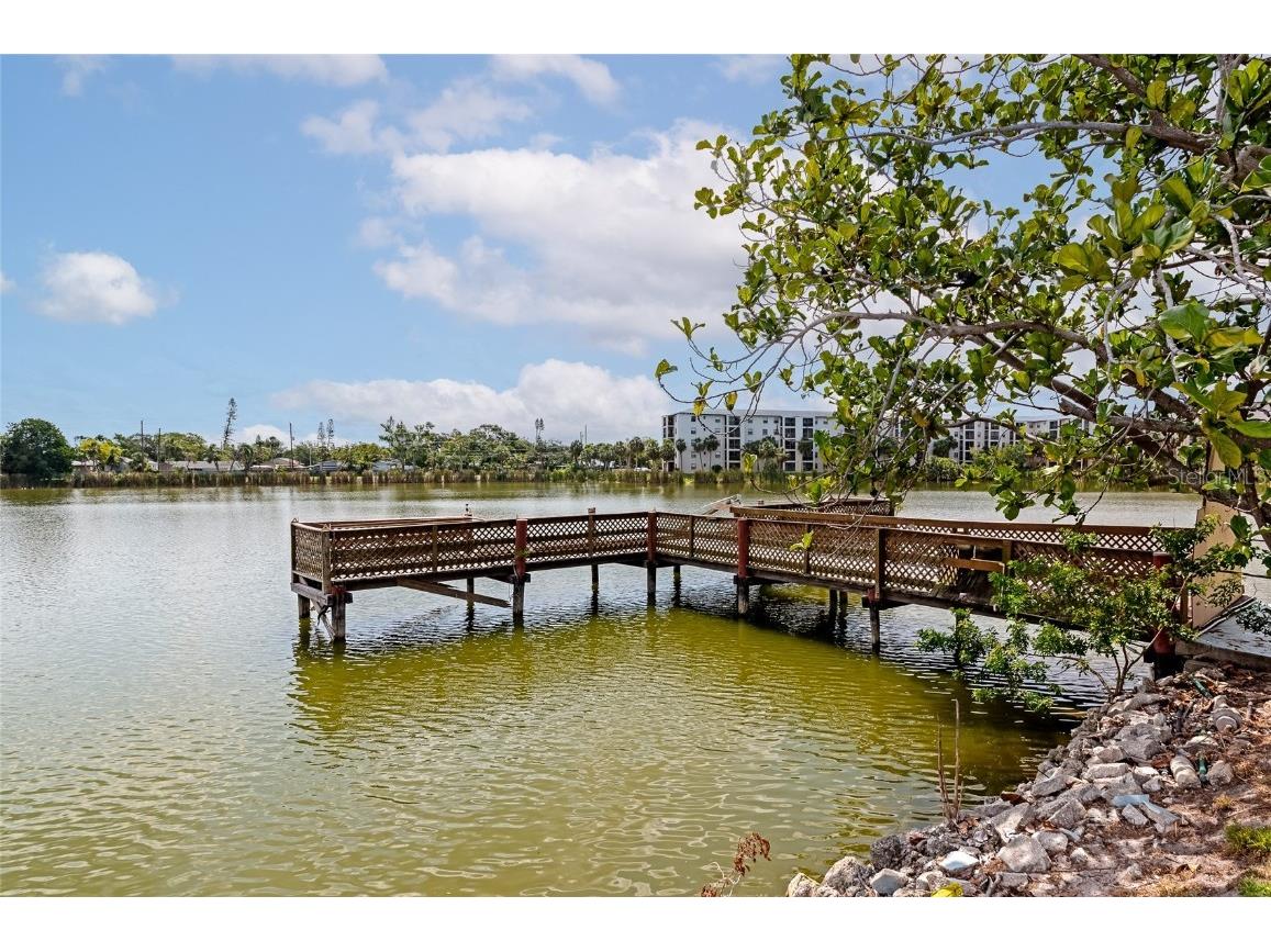 3072 Lake Bayshore Drive #O- 119 Bradenton FL 34205 A4654890 image32