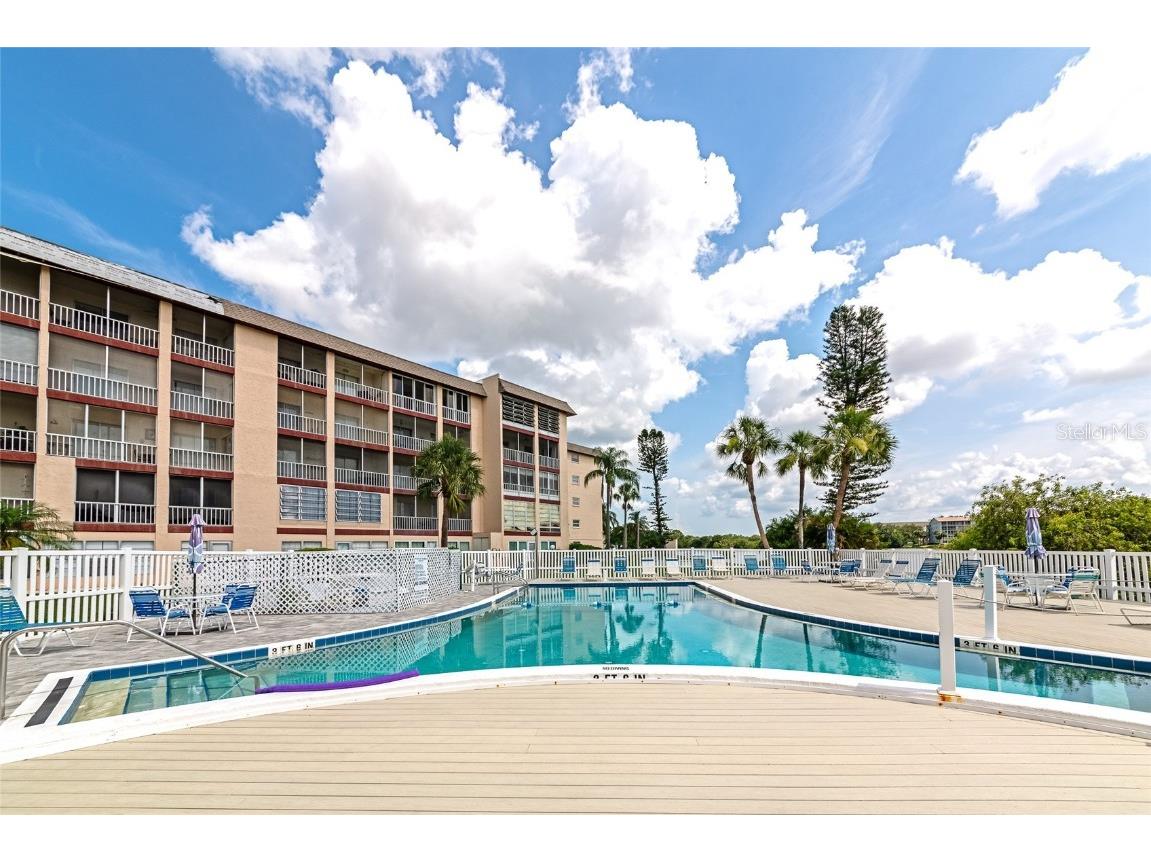 3072 Lake Bayshore Drive #O- 119 Bradenton FL 34205 A4654890 image36