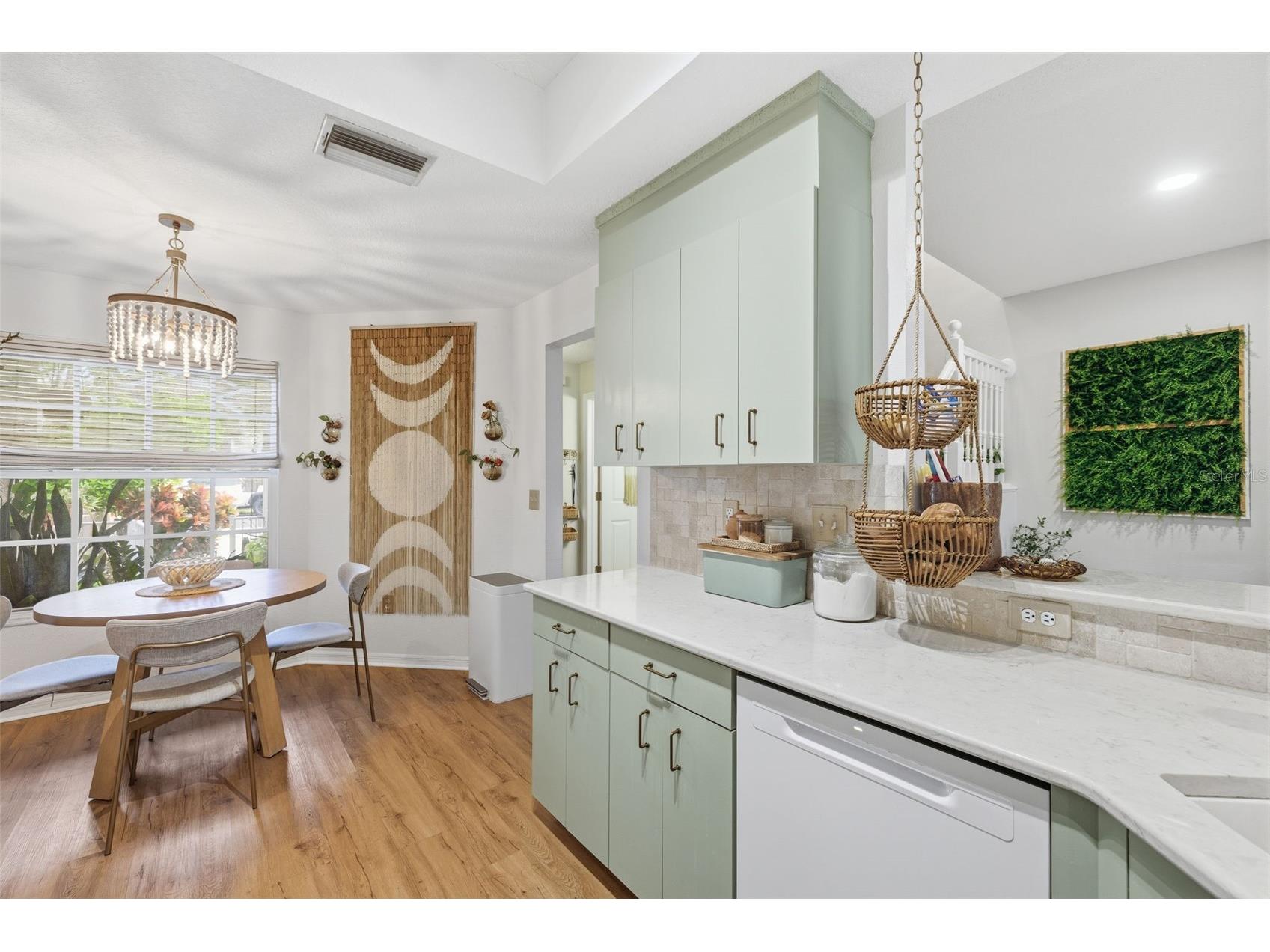 3073 Branch Drive Clearwater FL 33760 TB8526083 image10