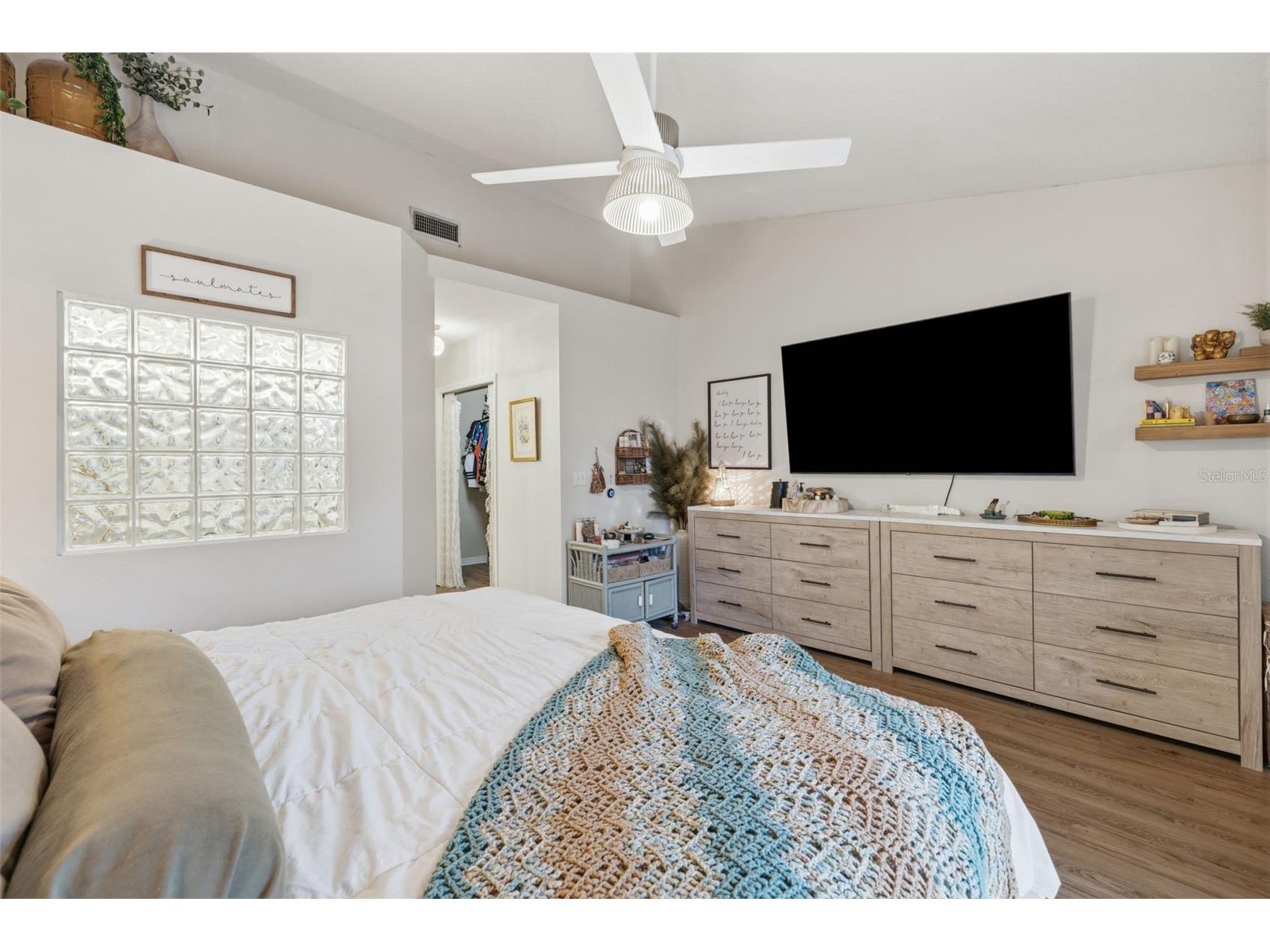 3073 Branch Drive Clearwater FL 33760 TB8526083 image17