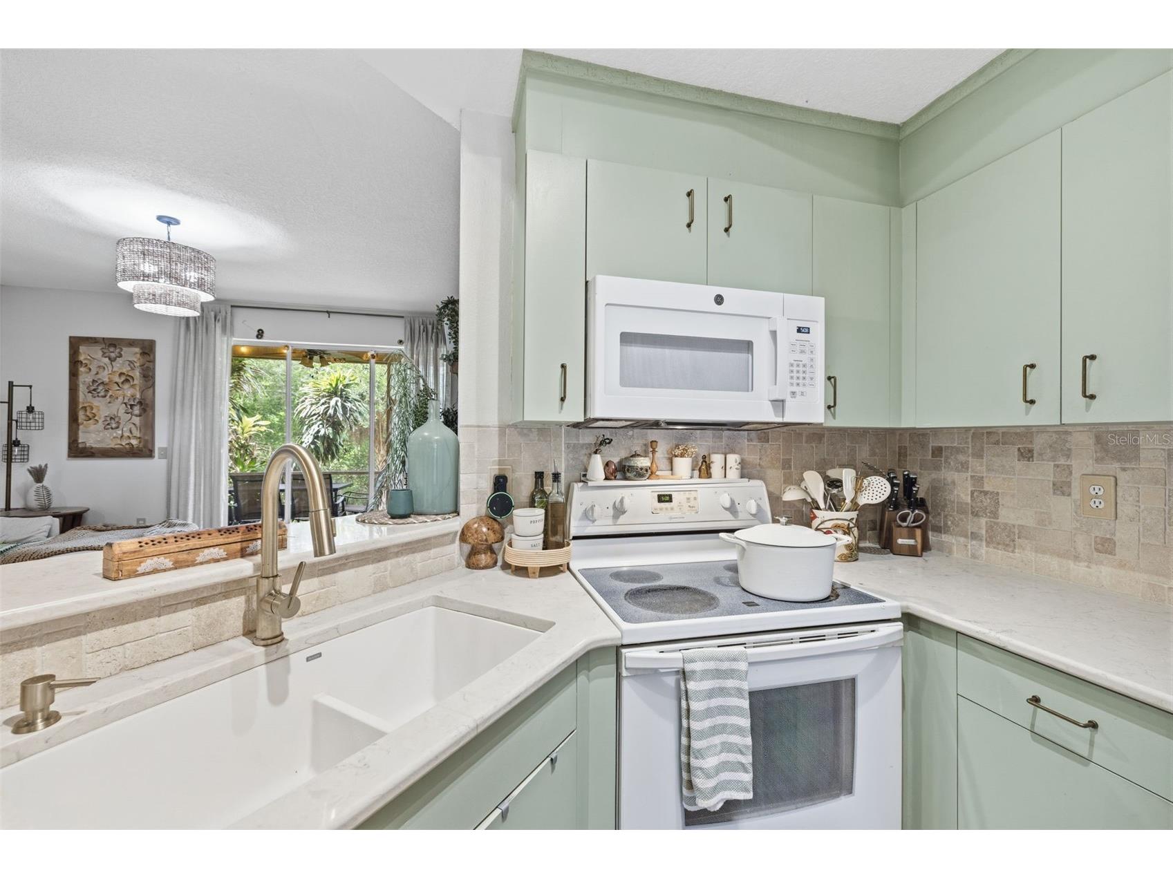 3073 Branch Drive Clearwater FL 33760 TB8526083 image9