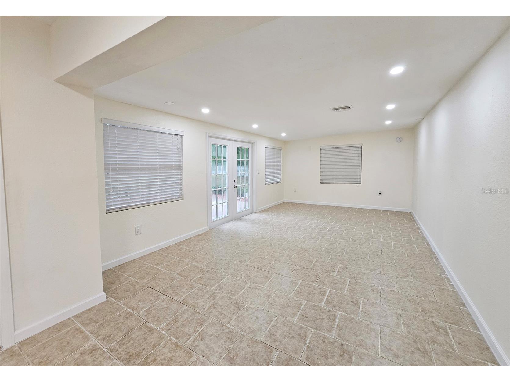 3073 Duane Avenue Oldsmar FL 34677 TB8417476 image11