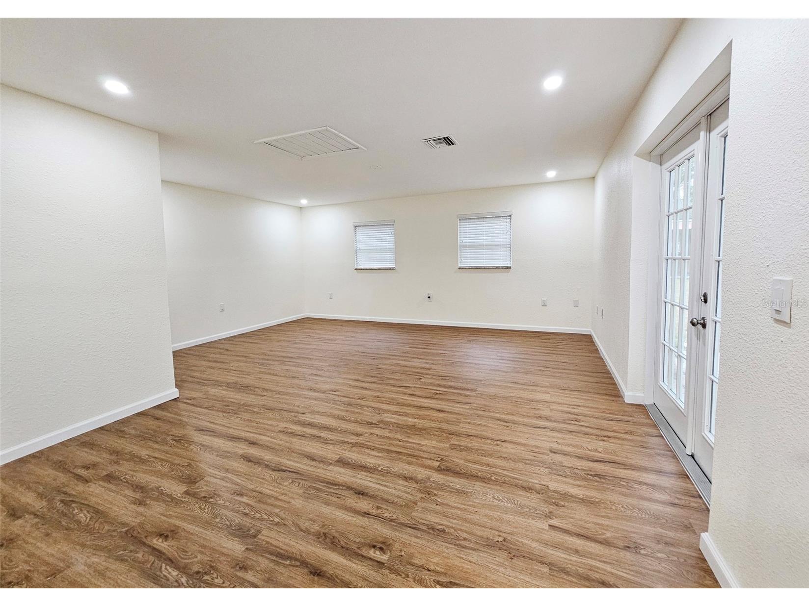 3073 Duane Avenue Oldsmar FL 34677 TB8417476 image14