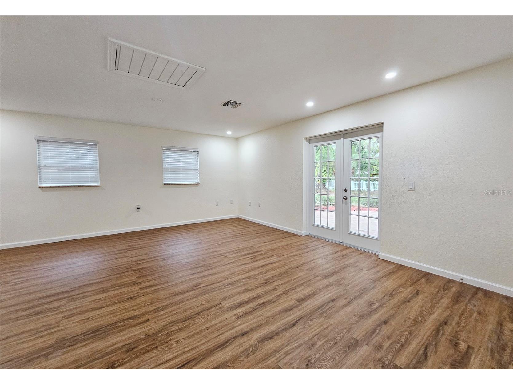 3073 Duane Avenue Oldsmar FL 34677 TB8417476 image15