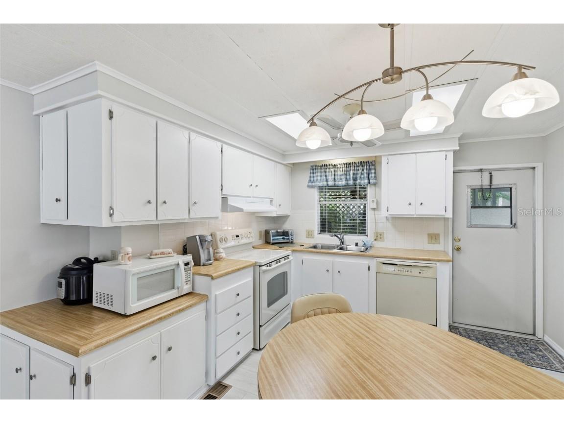 3073 Longview Lane North Fort Myers FL 33917 OM714365 image20