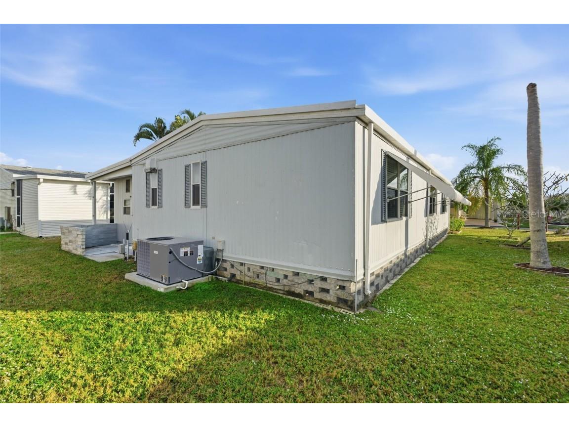 3073 Longview Lane North Fort Myers FL 33917 OM714365 image36