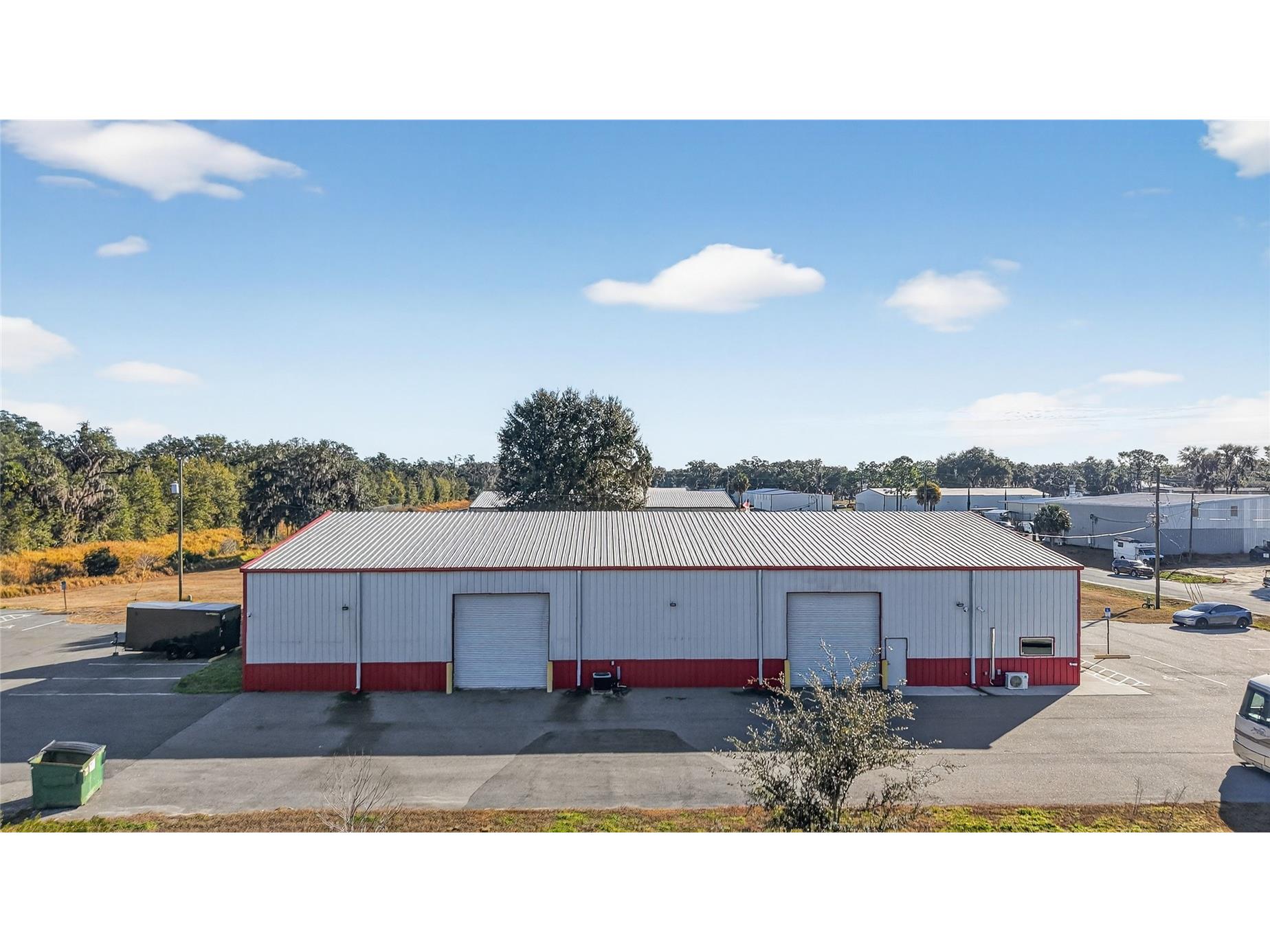 3073 NE 37th Place Wildwood FL 34785 G5107340 image2