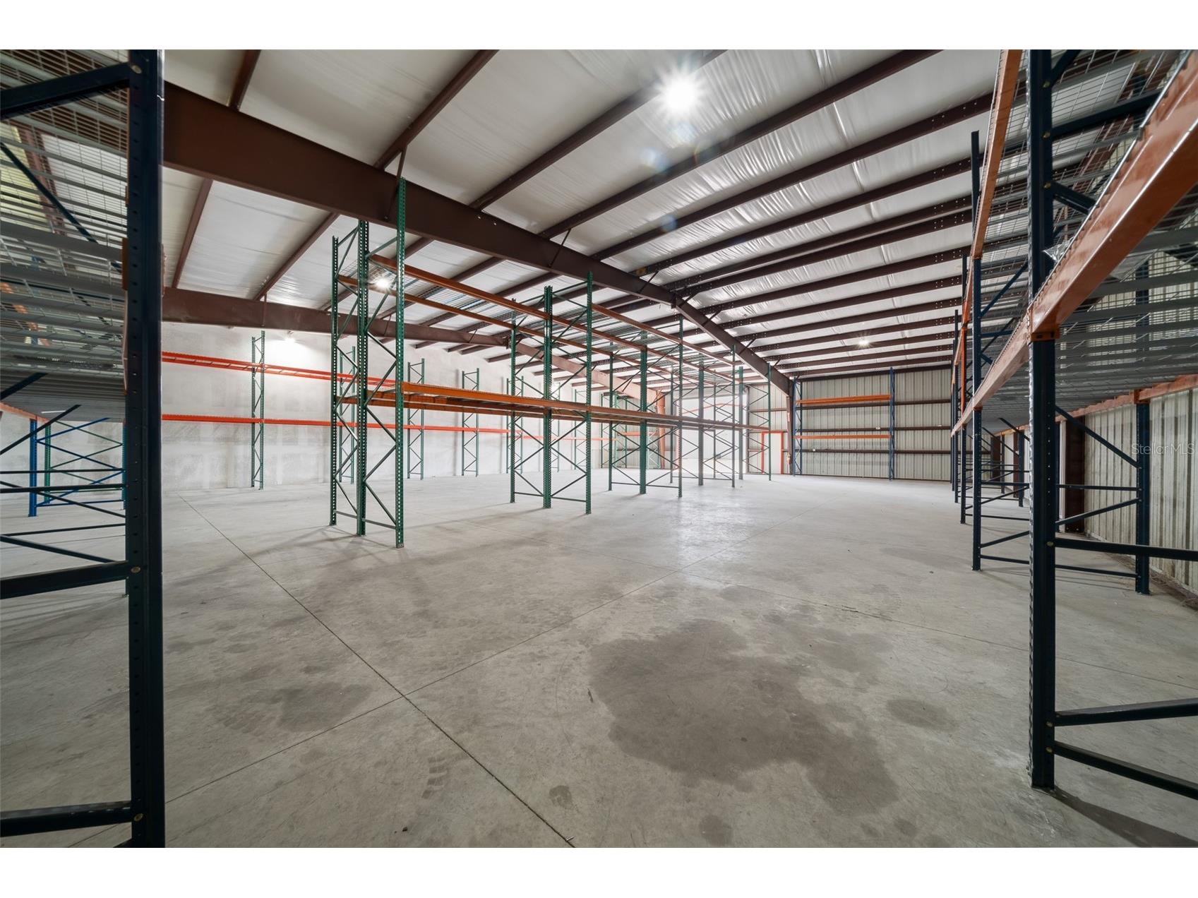 3073 NE 37th Place Wildwood FL 34785 OM721568 image16