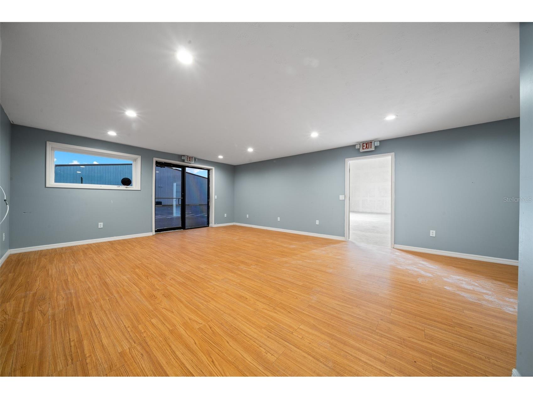 3073 NE 37th Place Wildwood FL 34785 OM721568 image5