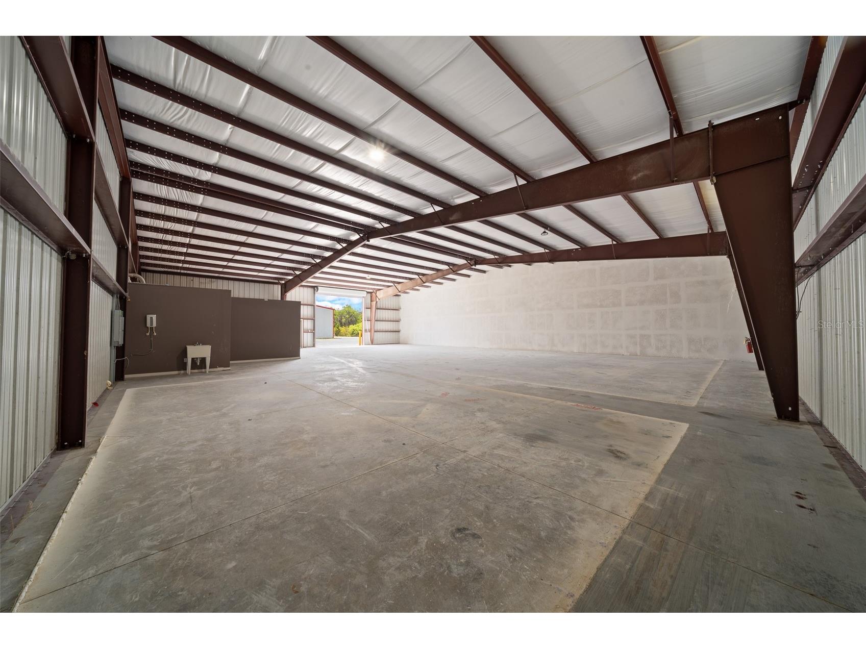 3073 NE 37th Place Wildwood FL 34785 OM721568 image8