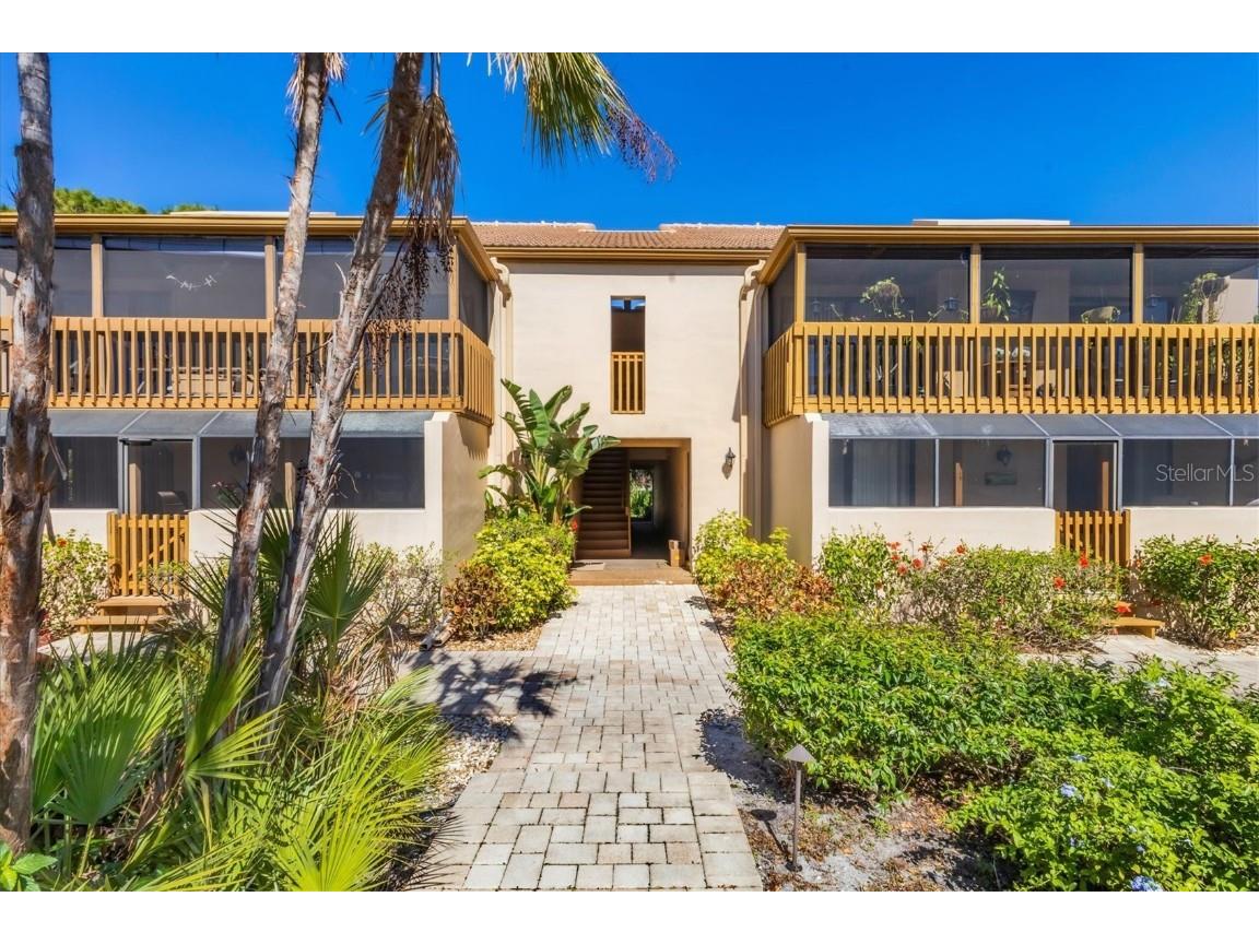 3073 Willow Green #36 Sarasota FL 34235 A4641209 image1
