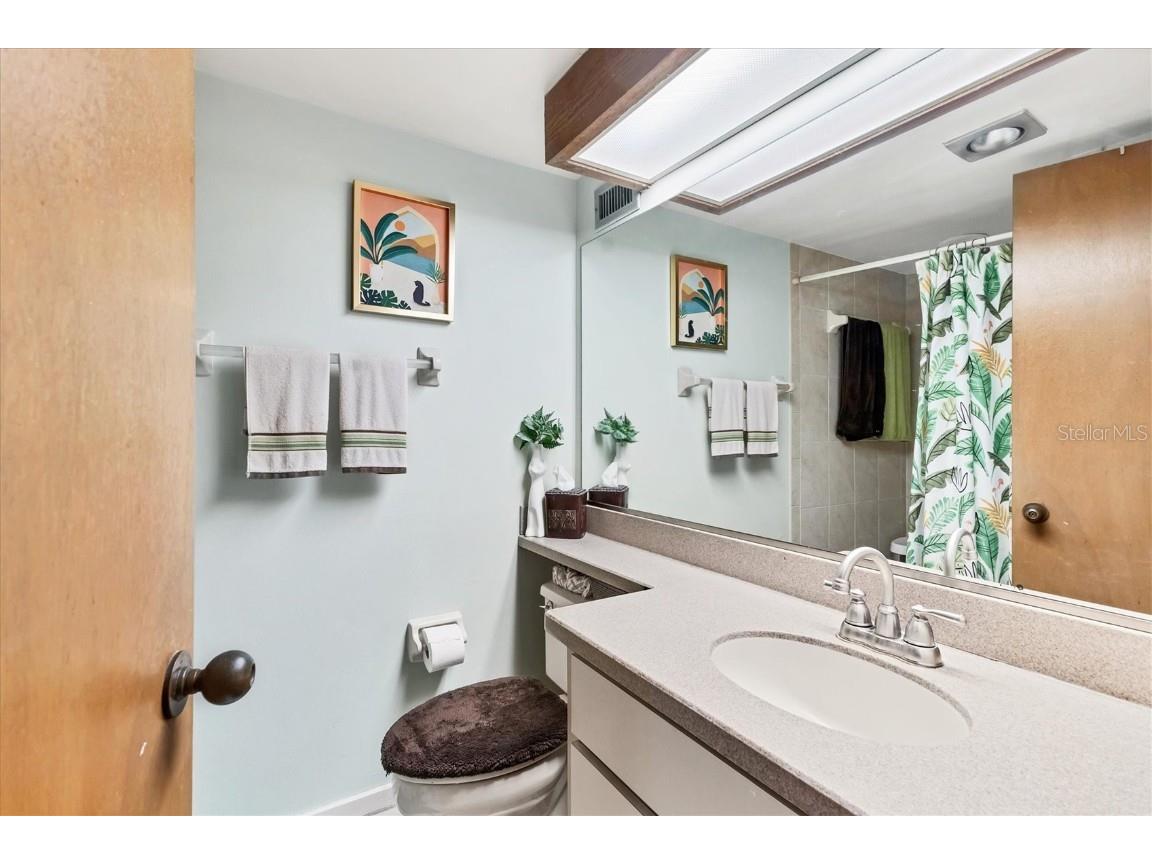 3073 Willow Green #36 Sarasota FL 34235 A4641209 image25