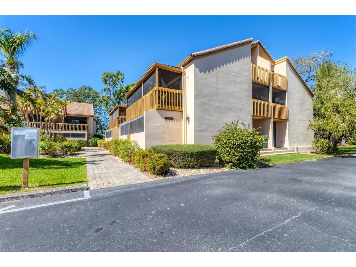 3073 Willow Green #36 Sarasota FL 34235 A4641209 image30