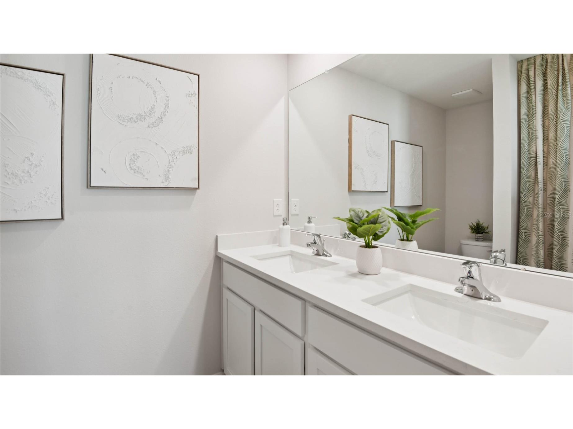 3074 Evenmore Way Wildwood FL 34785 OM717778 image13