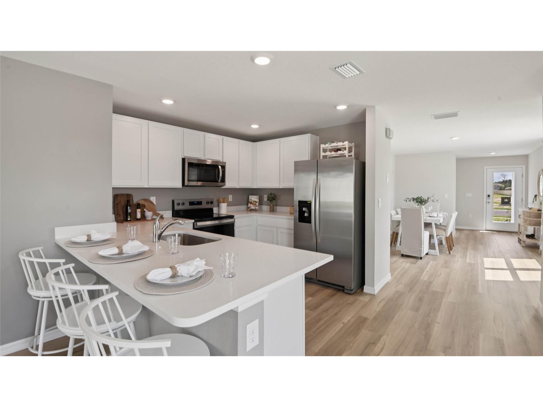 3074 Evenmore Way Wildwood FL 34785 OM717778 image5