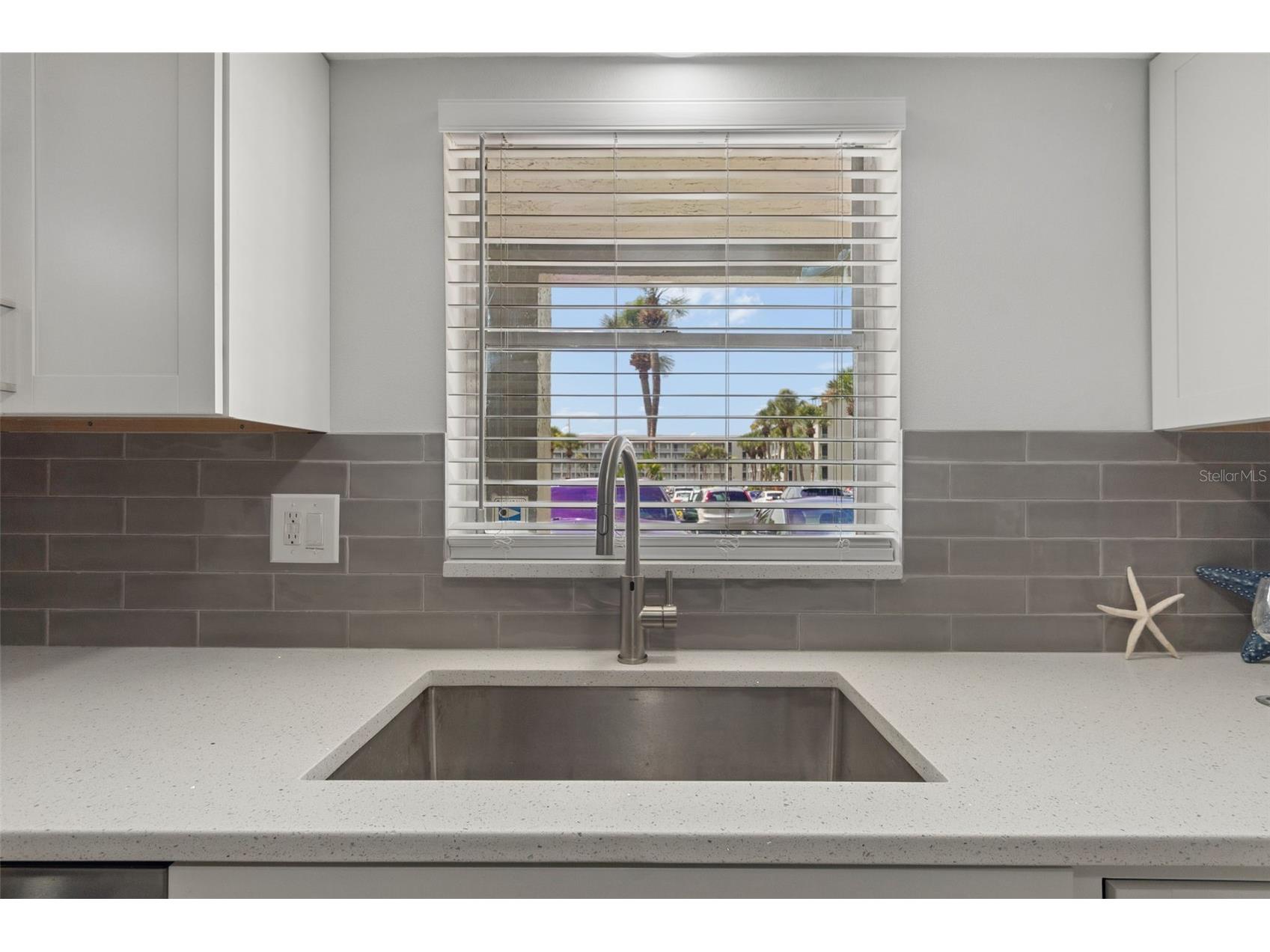3074 Lake Bayshore Dr #O-120 Bradenton FL 34205 A4700518 image11