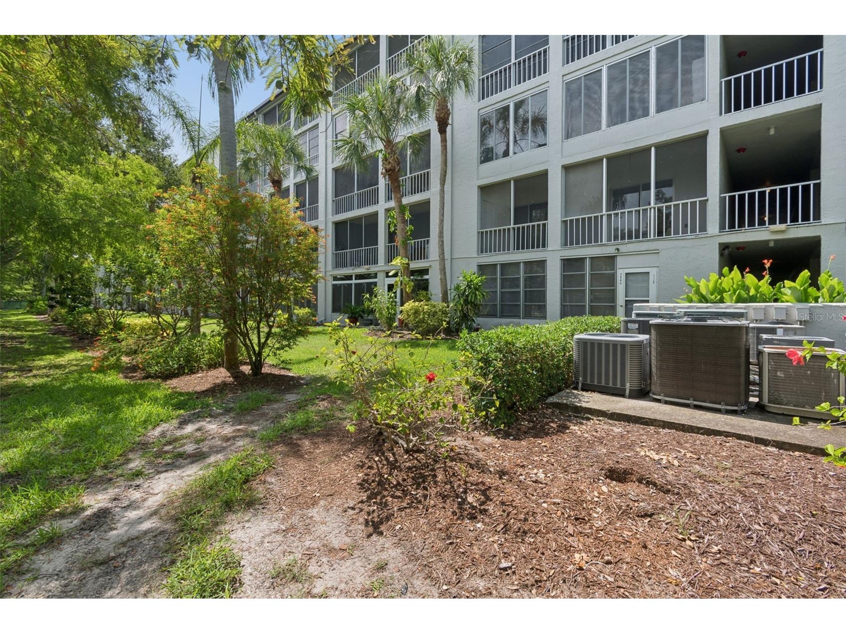3074 Lake Bayshore Dr #O-120 Bradenton FL 34205 A4700518 image21